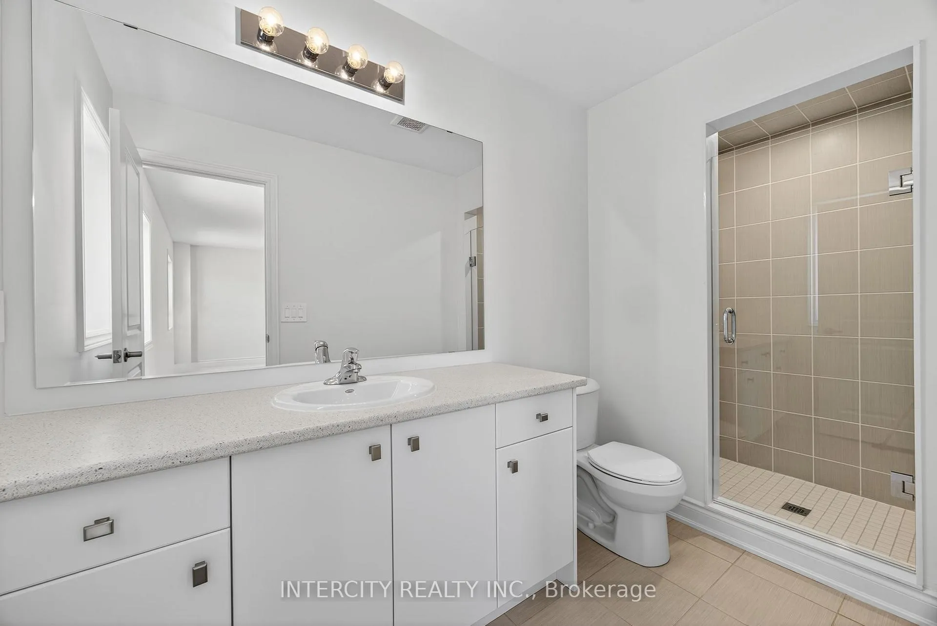 Photo 25 of 17 Avalon Drive, Wasaga Beach — HOMEH
