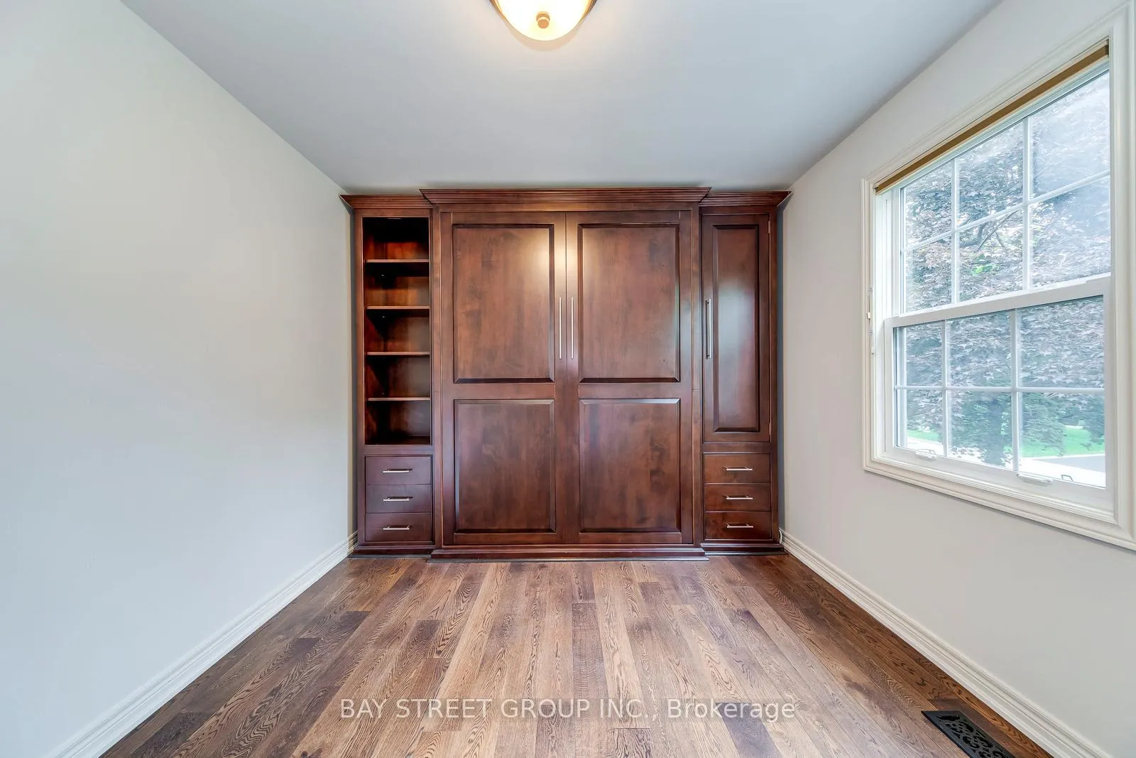Photo 39 of 246 Beechfield Road, Oakville, Ford — HOMEH