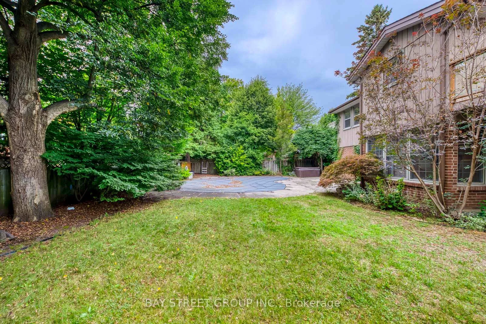 Photo 48 of 246 Beechfield Road, Oakville, Ford — HOMEH