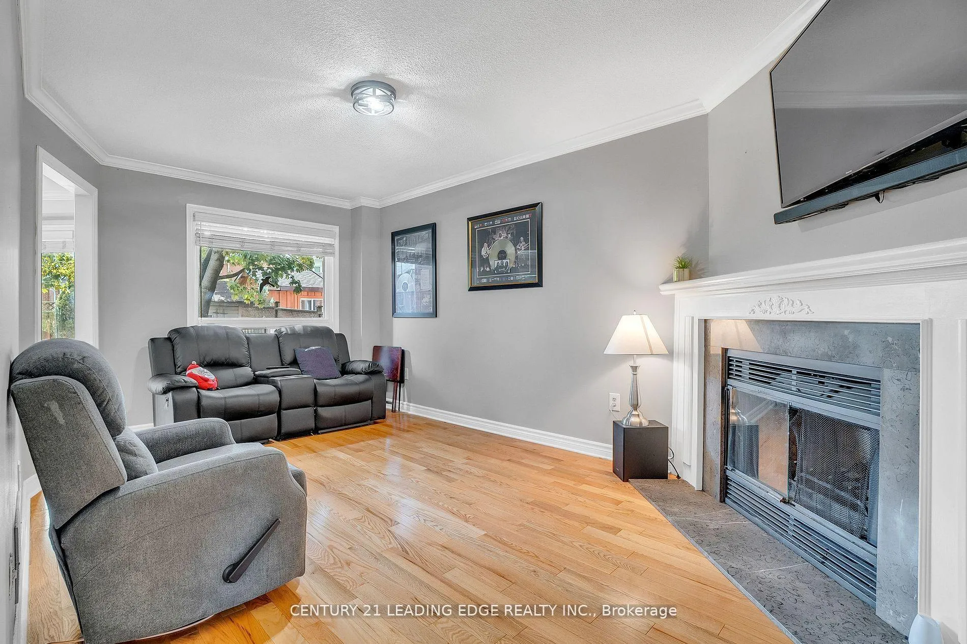 Photo 18 of 21 Brushwood Crescent, Barrie, Bayshore — HOMEH
