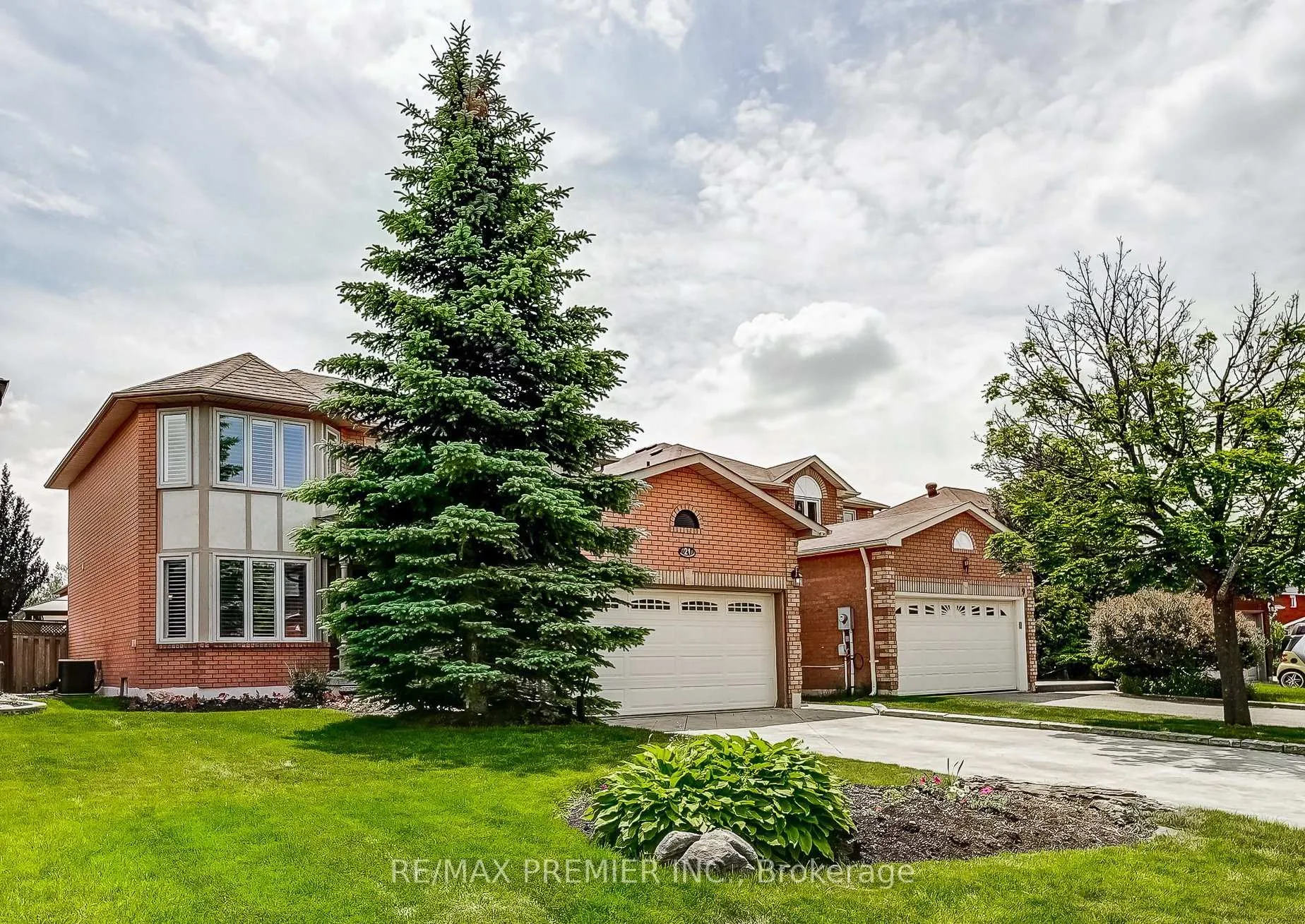 Photo 1 of 21 Berrydown Drive, Caledon, Bolton East — HOMEH