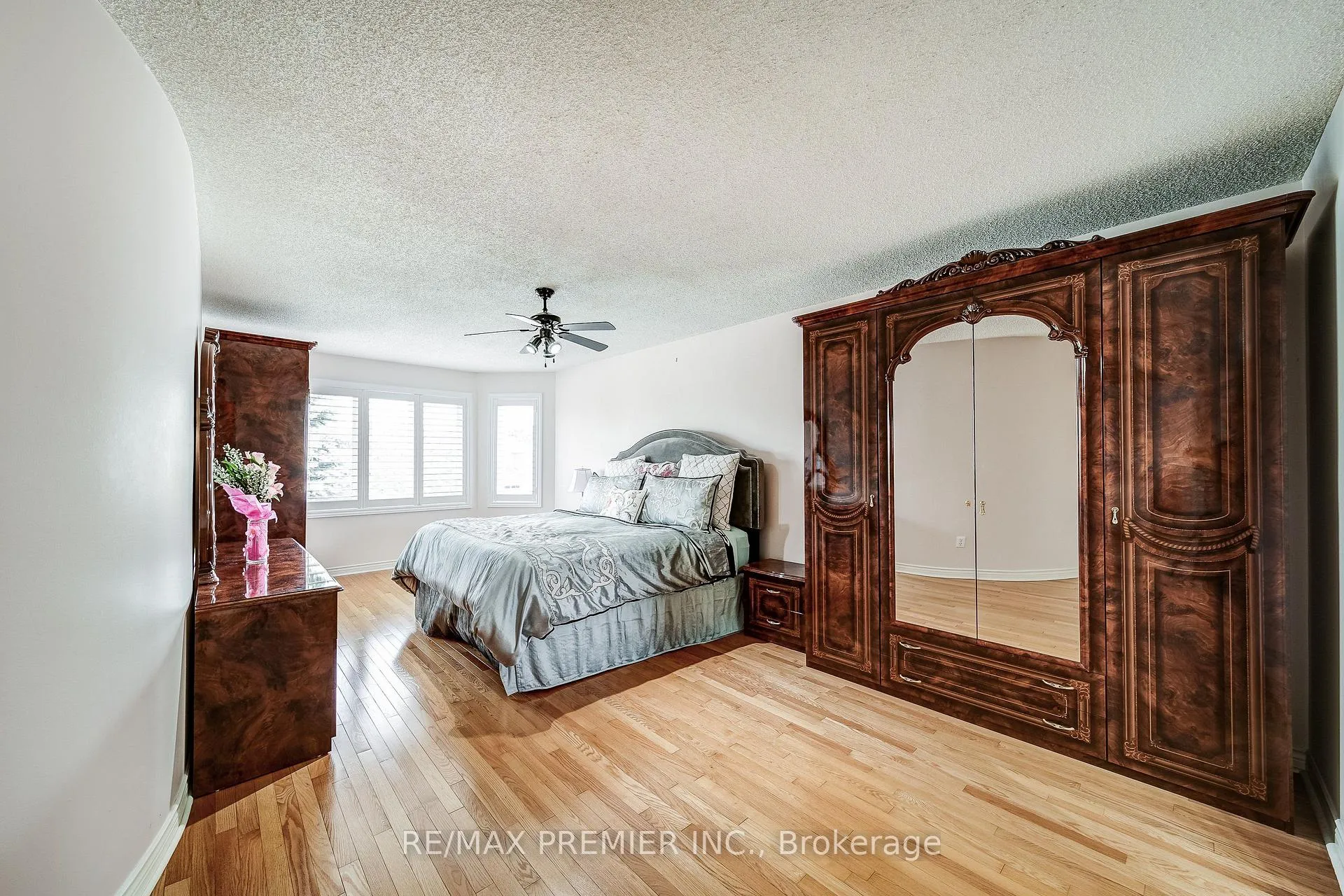 Photo 22 of 21 Berrydown Drive, Caledon, Bolton East — HOMEH