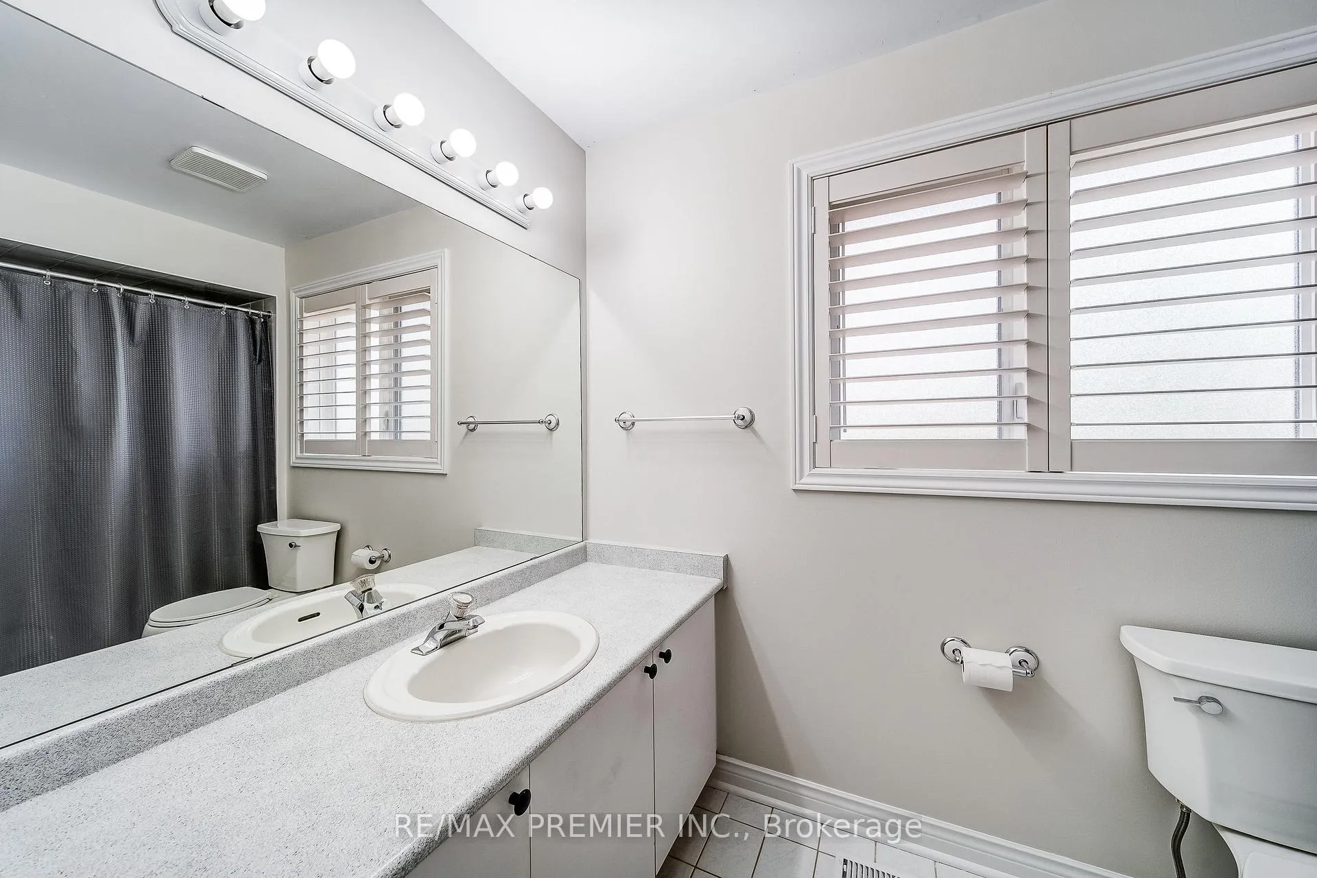 Photo 33 of 21 Berrydown Drive, Caledon, Bolton East — HOMEH