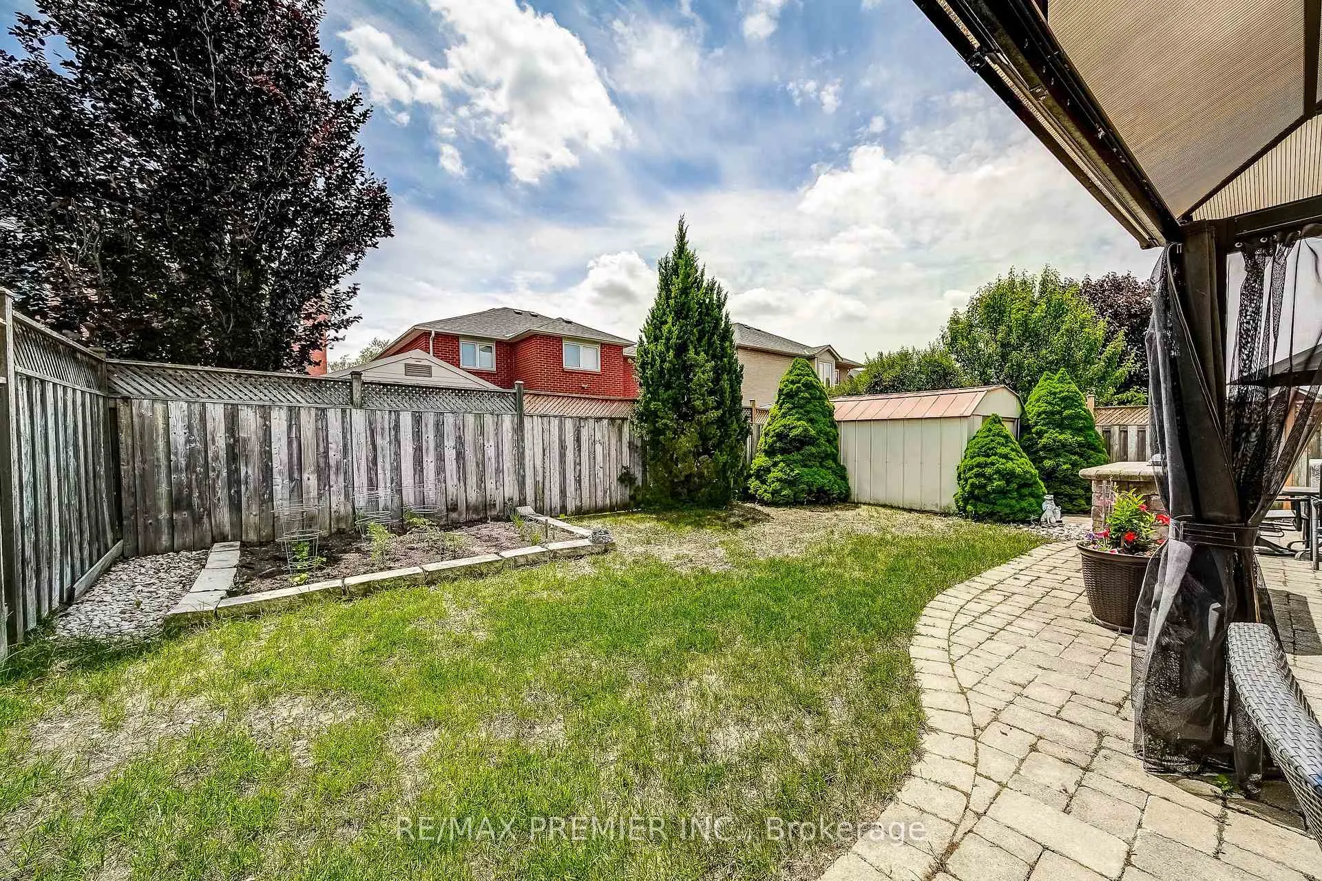 Photo 42 of 21 Berrydown Drive, Caledon, Bolton East — HOMEH