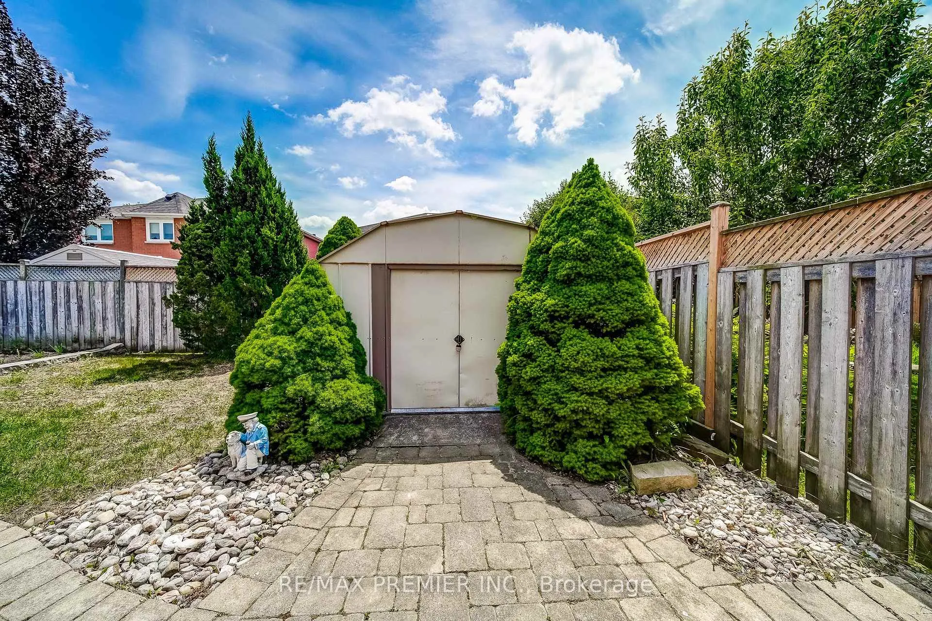 Photo 45 of 21 Berrydown Drive, Caledon, Bolton East — HOMEH
