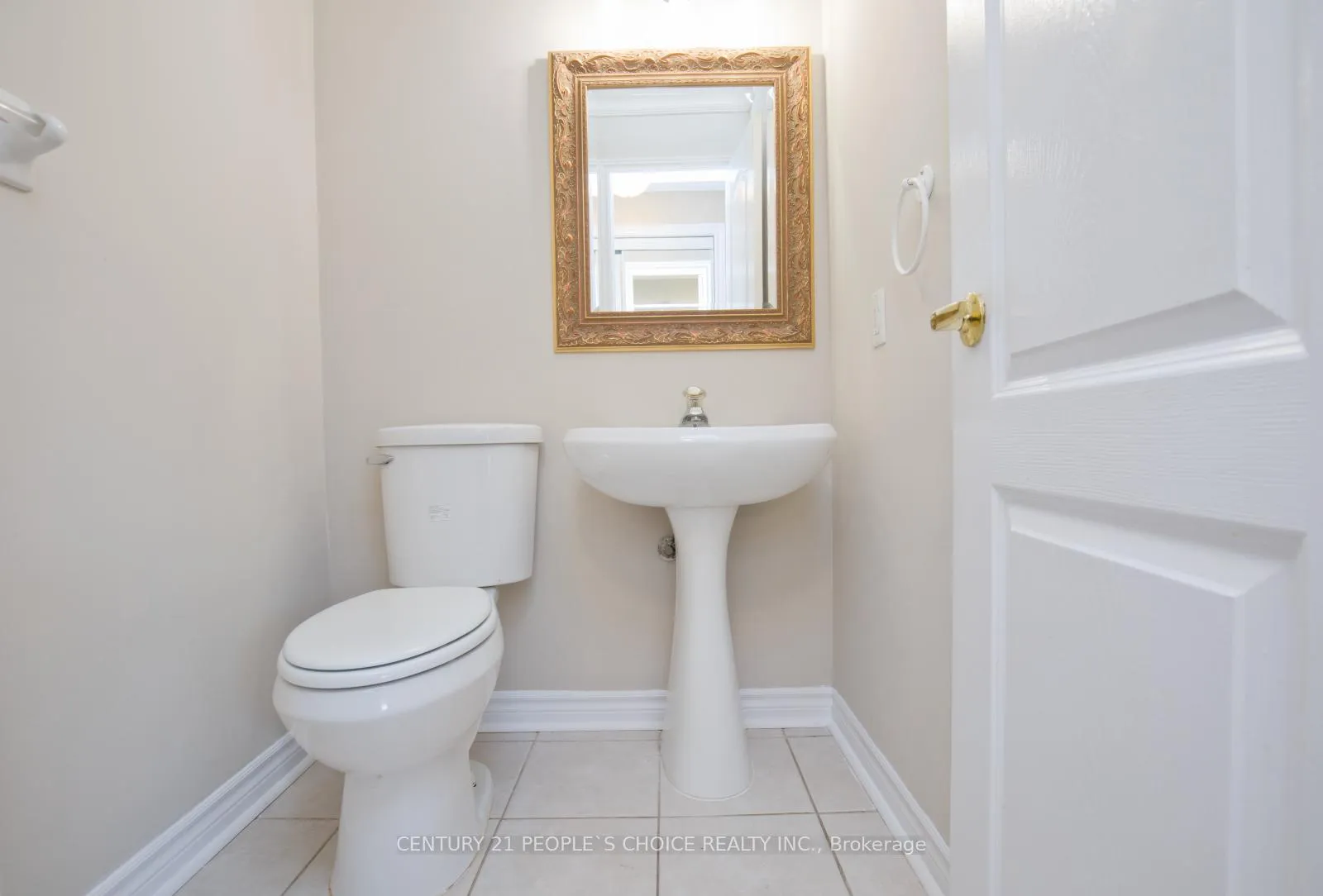 Photo 12 of 71 Rosanna Crescent, Vaughan, Maple — HOMEH
