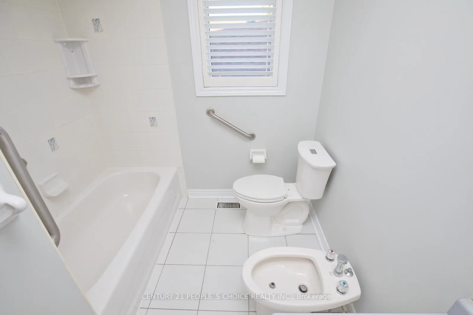 Photo 25 of 71 Rosanna Crescent, Vaughan, Maple — HOMEH