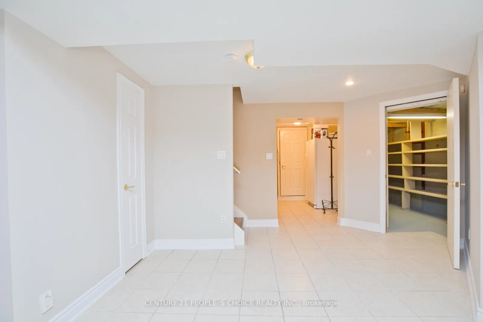 Photo 29 of 71 Rosanna Crescent, Vaughan, Maple — HOMEH