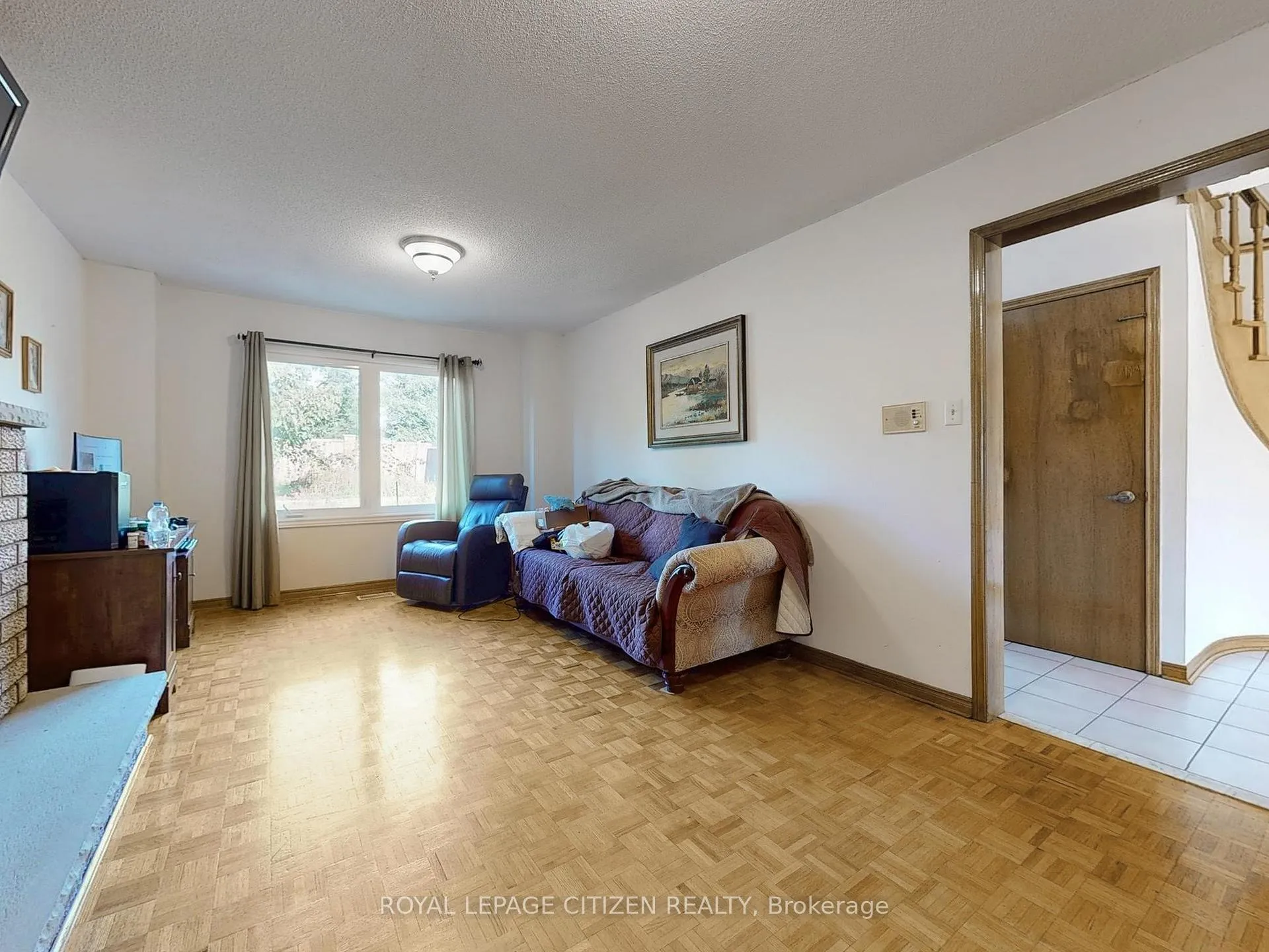 Photo 13 of 63 Dante Ct, Vaughan, East Woodbridge — HOMEH