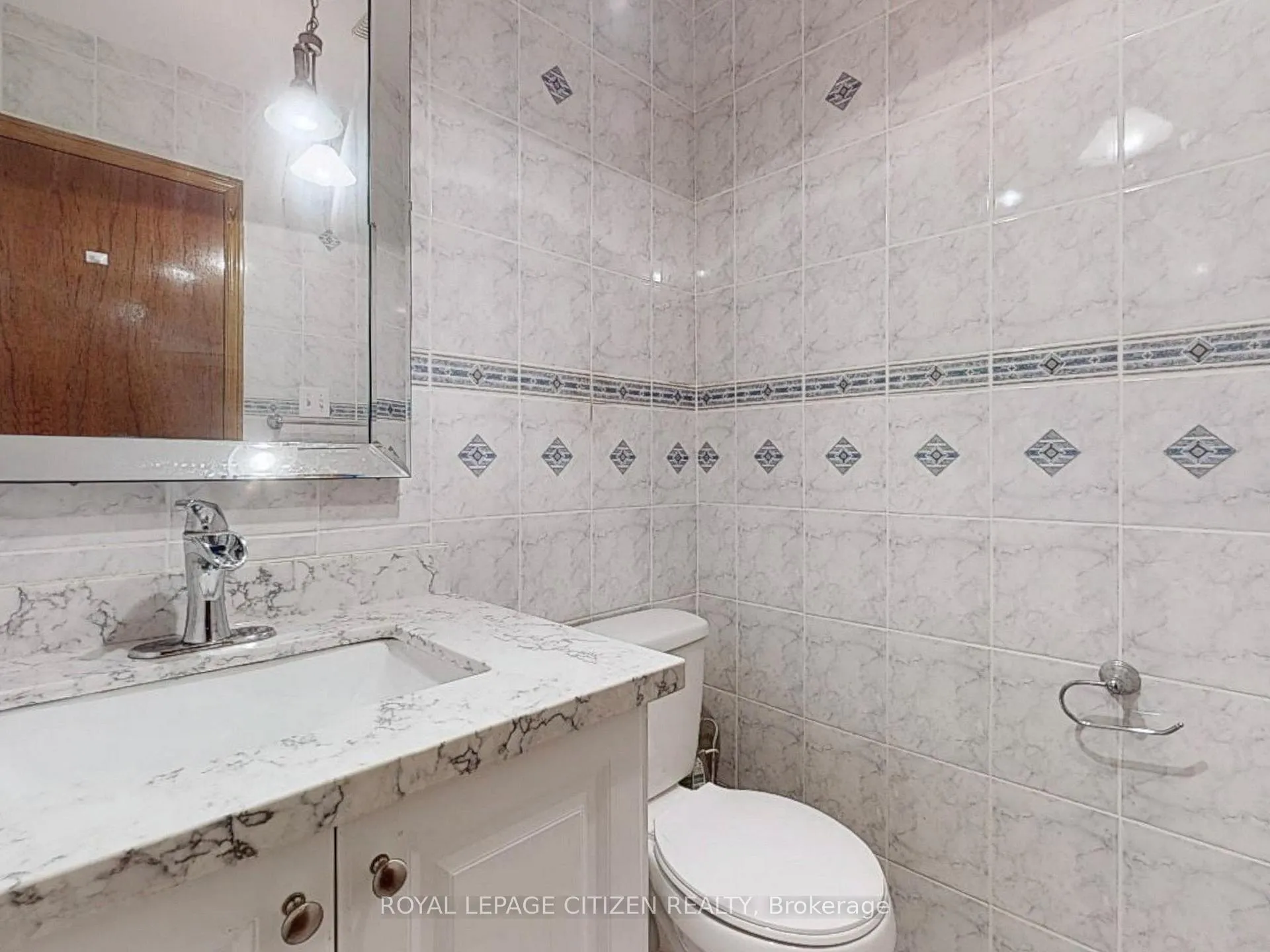 Photo 18 of 63 Dante Ct, Vaughan, East Woodbridge — HOMEH
