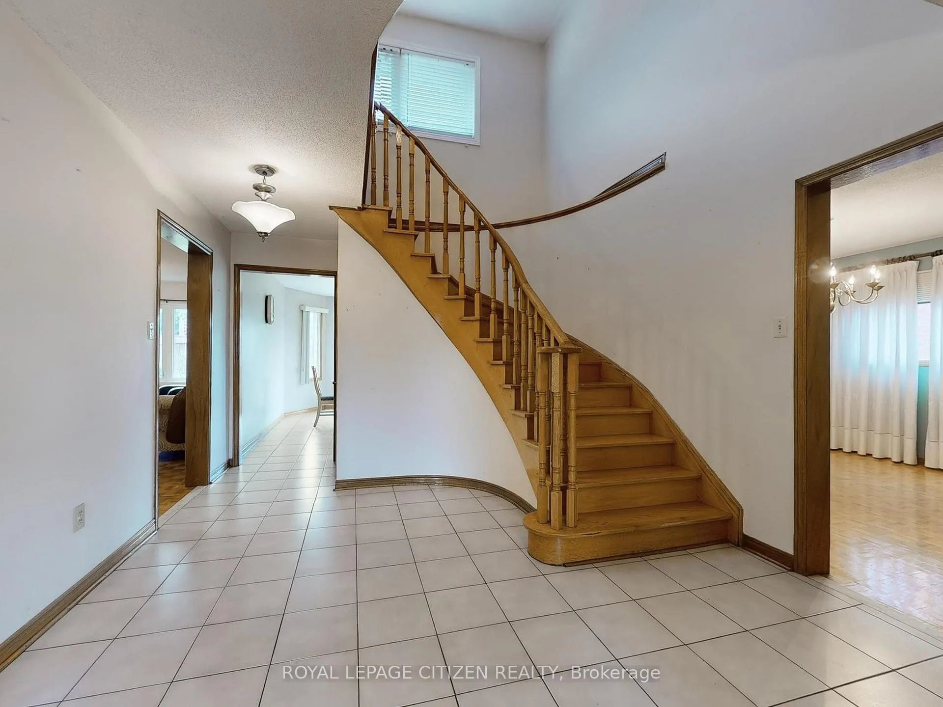 Photo 19 of 63 Dante Ct, Vaughan, East Woodbridge — HOMEH