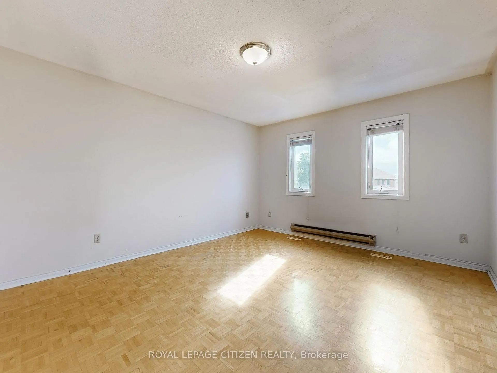 Photo 26 of 63 Dante Ct, Vaughan, East Woodbridge — HOMEH