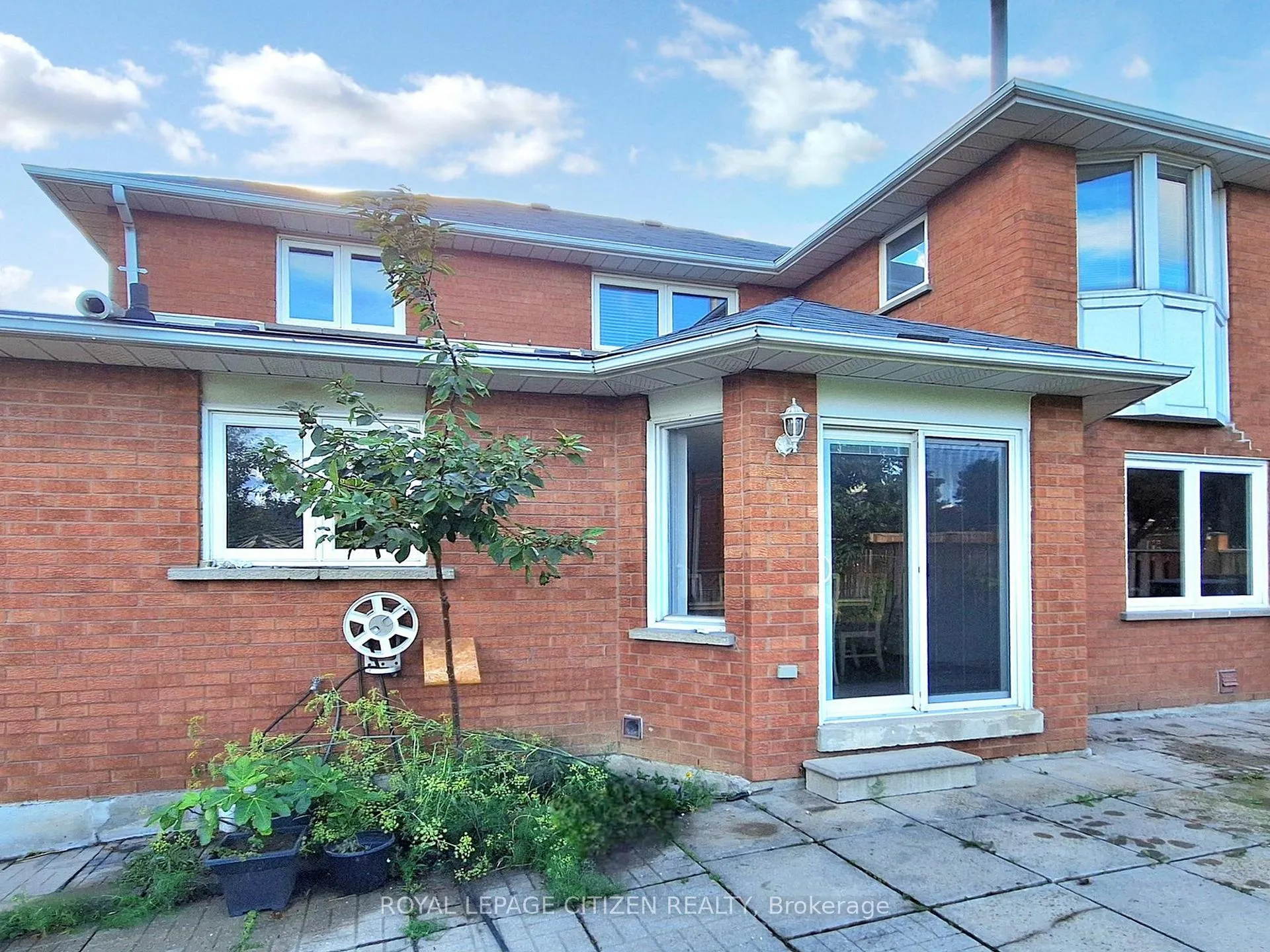Photo 33 of 63 Dante Ct, Vaughan, East Woodbridge — HOMEH