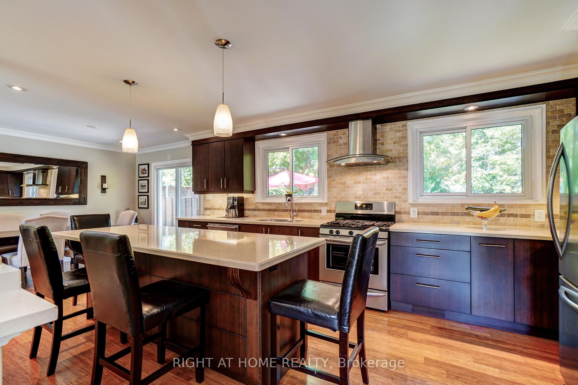Photo 10 of 18 Northwood Road, Georgina, Sutton & Jackson's Point — HOMEH
