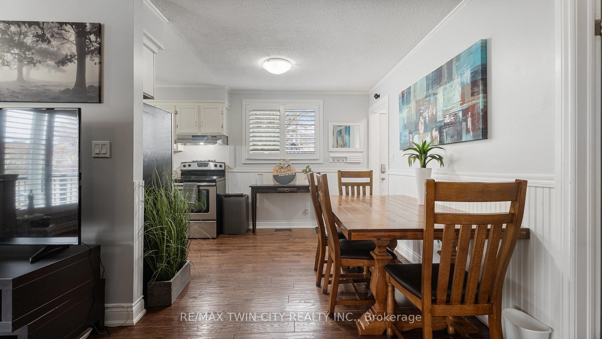 Photo 13 of 43 Viscount Road, Brant, Brantford Twp — HOMEH