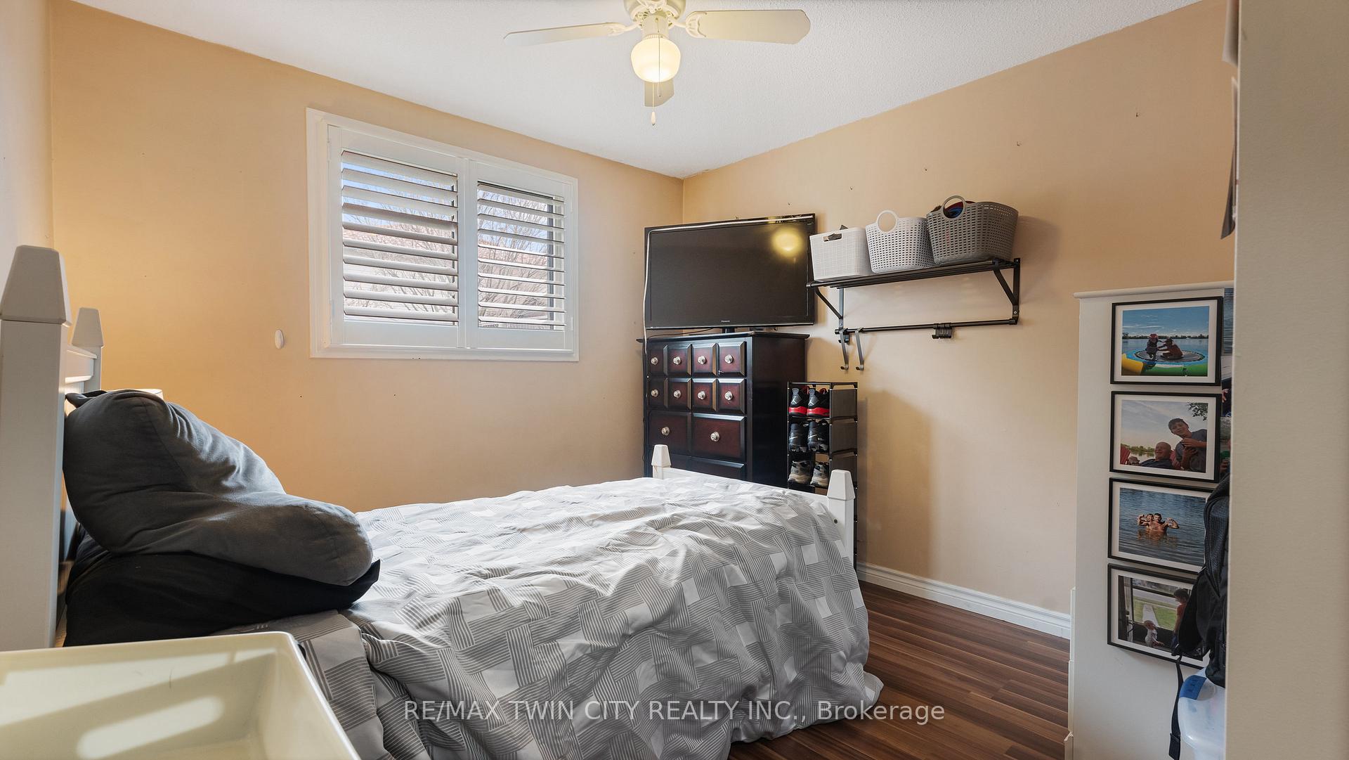 Photo 19 of 43 Viscount Road, Brant, Brantford Twp — HOMEH