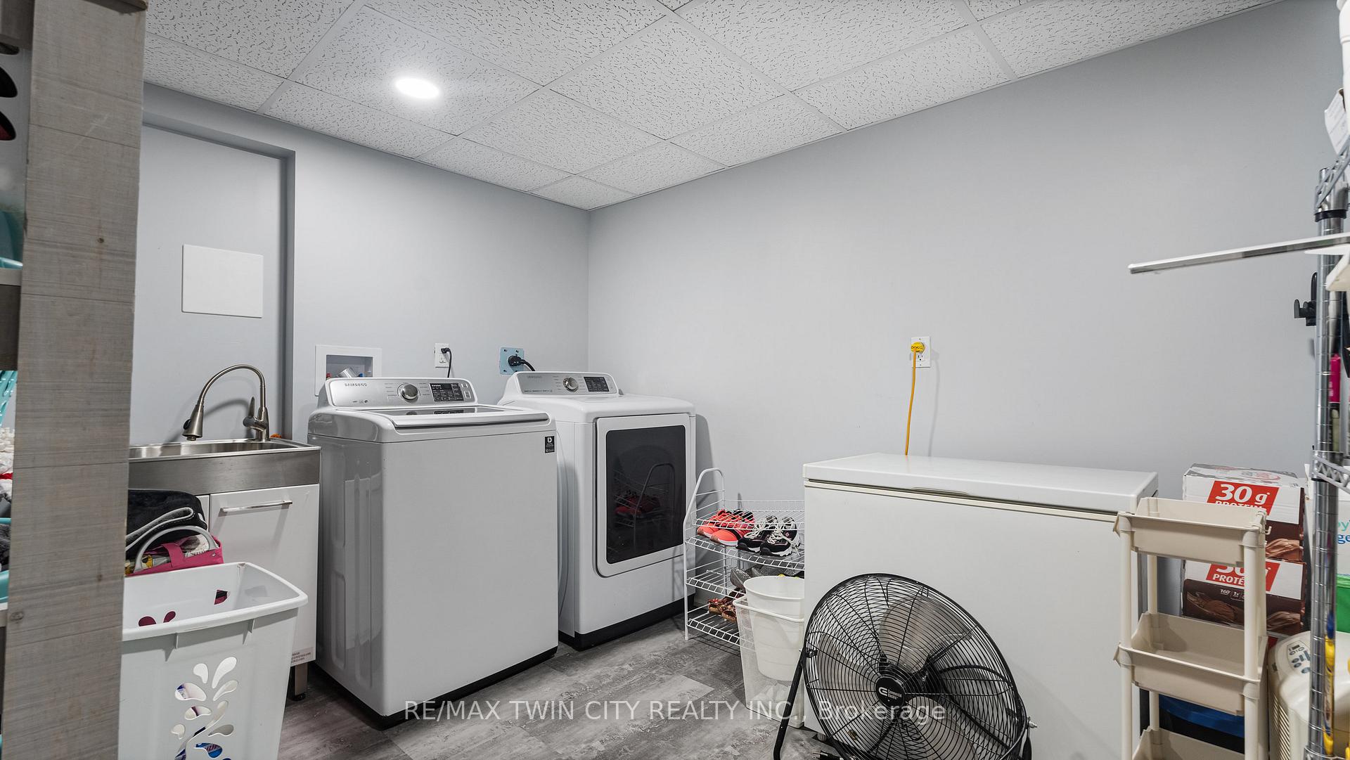 Photo 29 of 43 Viscount Road, Brant, Brantford Twp — HOMEH