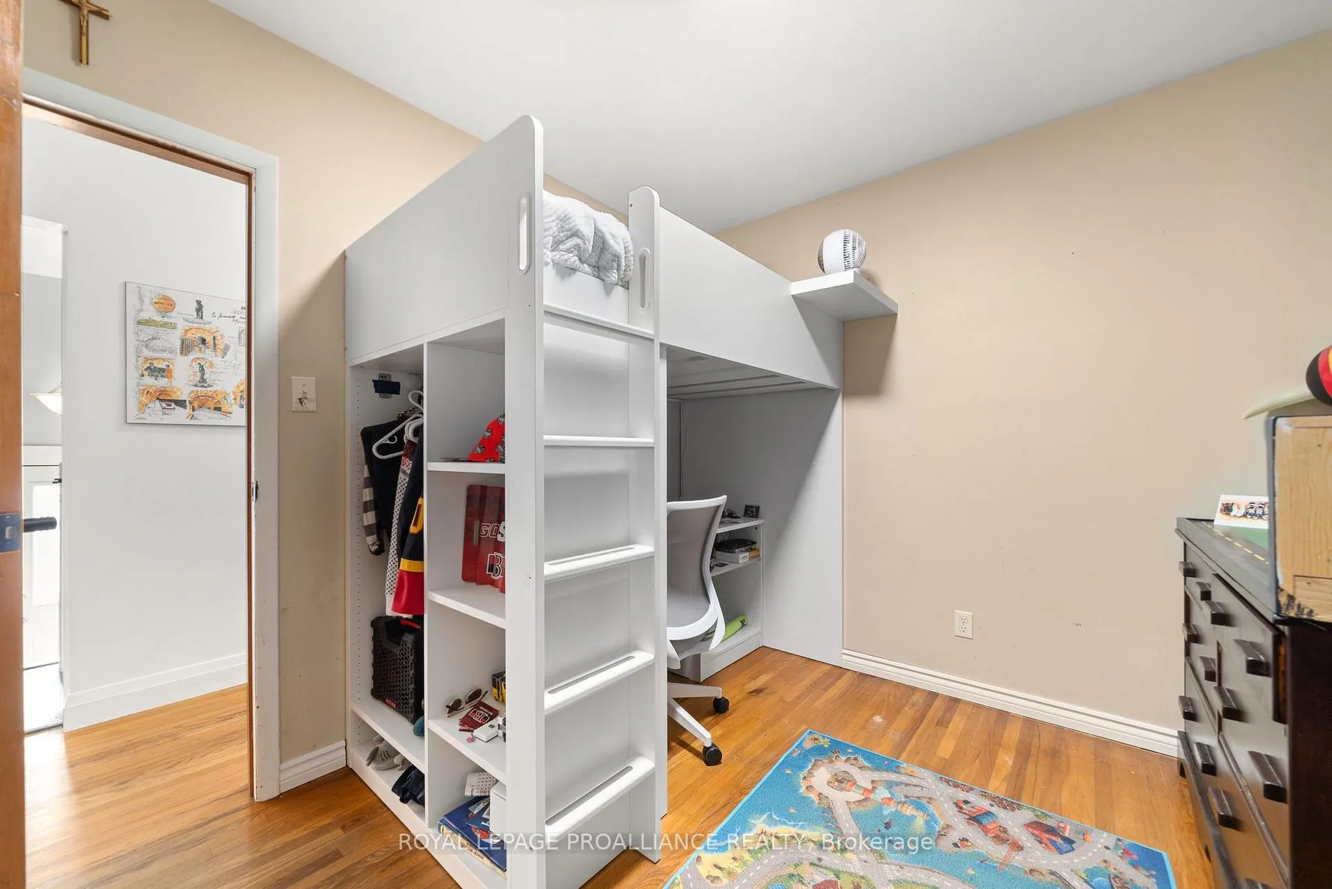 Photo 26 of 206 Elmwood Drive, Belleville, Thurlow Ward — HOMEH