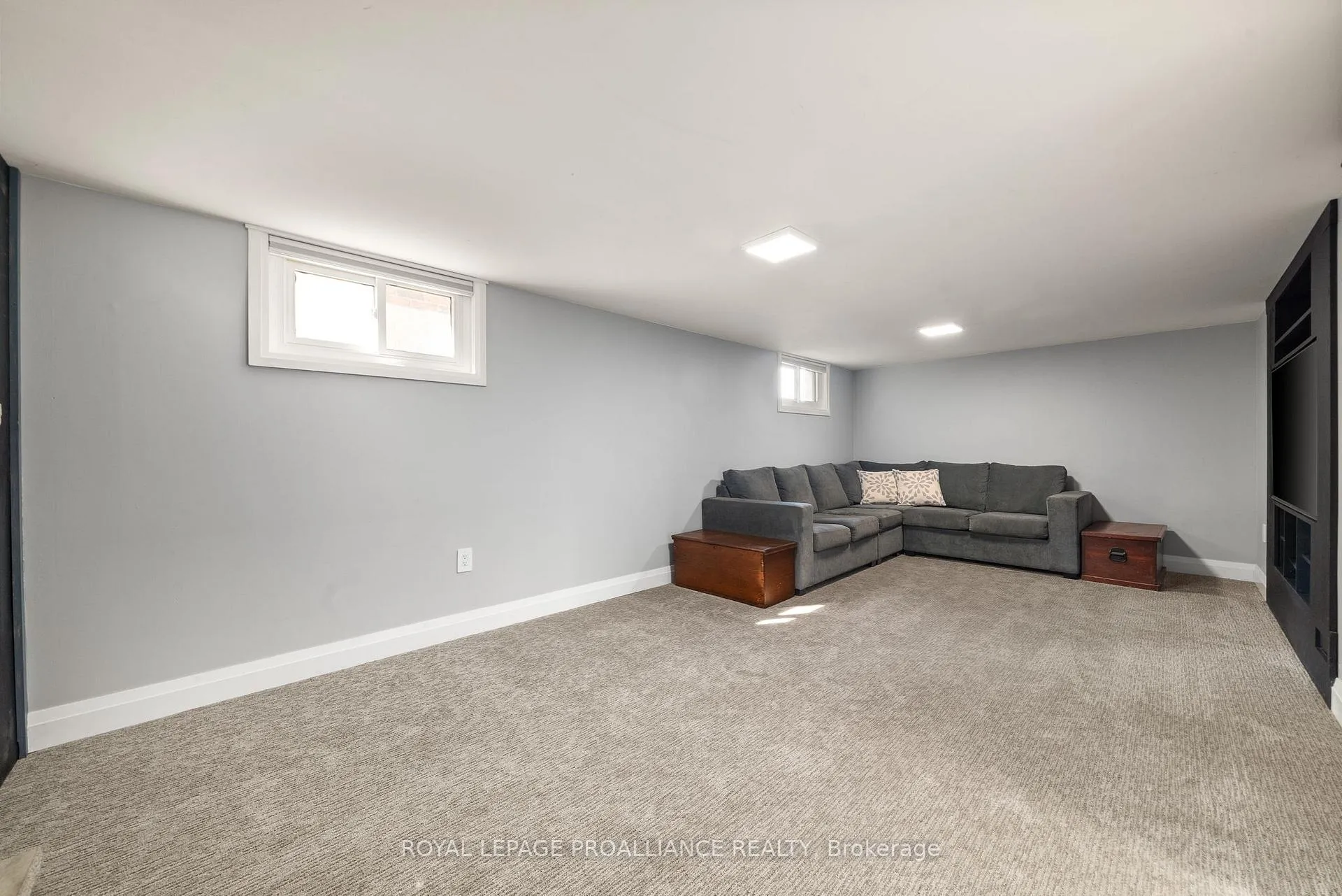 Photo 34 of 206 Elmwood Drive, Belleville, Thurlow Ward — HOMEH