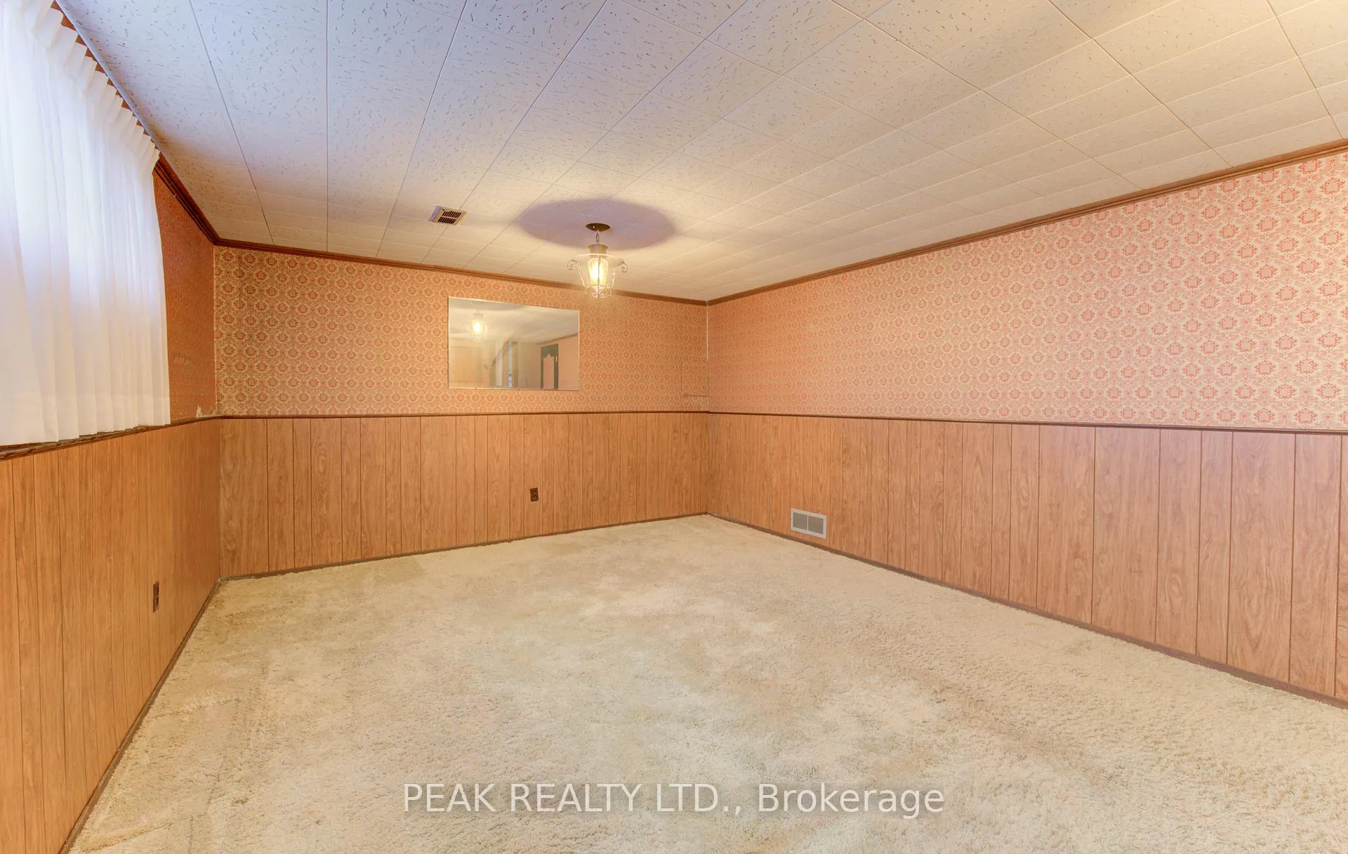 Photo 33 of 38 Glenwood Drive, Kitchener — HOMEH