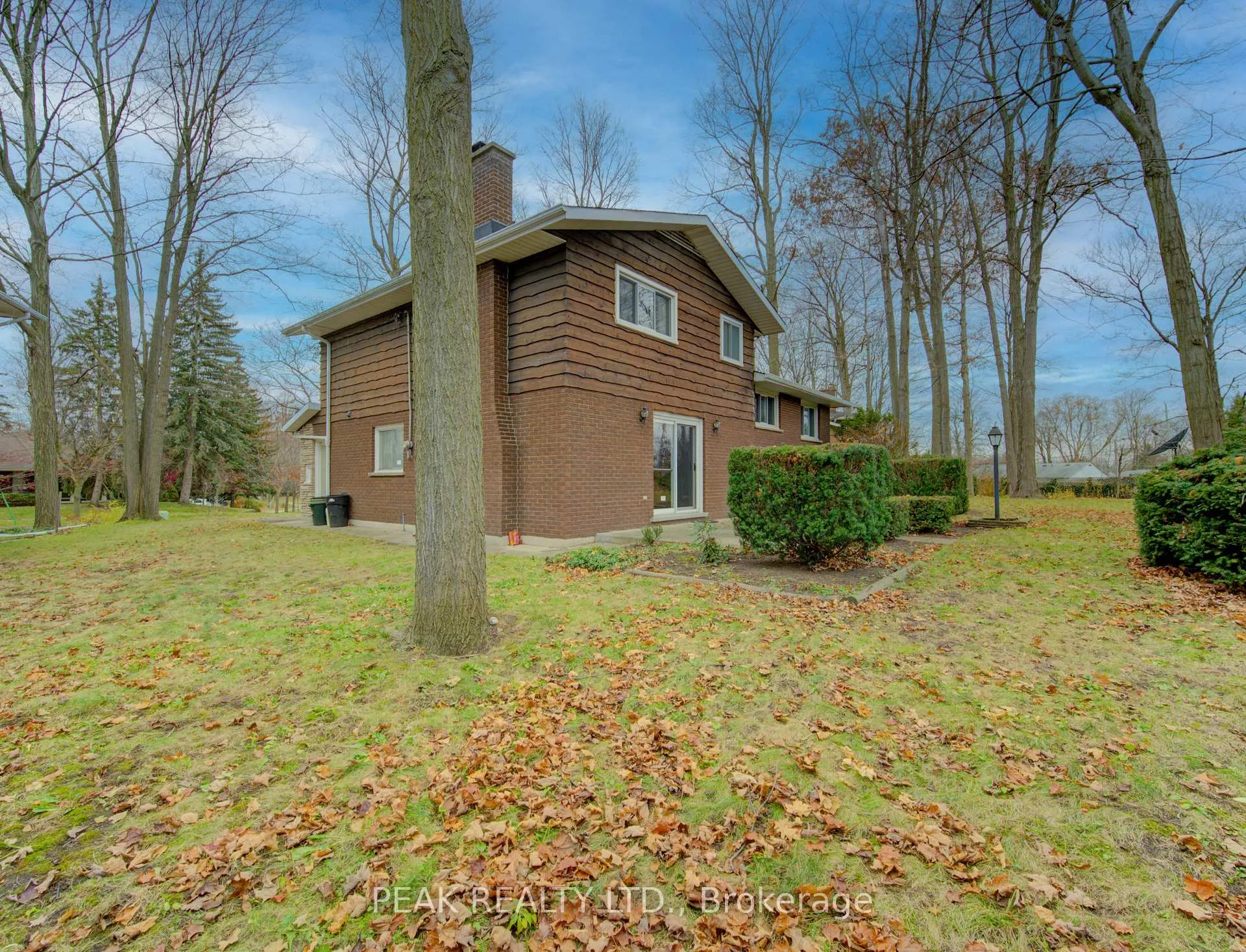 Photo 41 of 38 Glenwood Drive, Kitchener — HOMEH