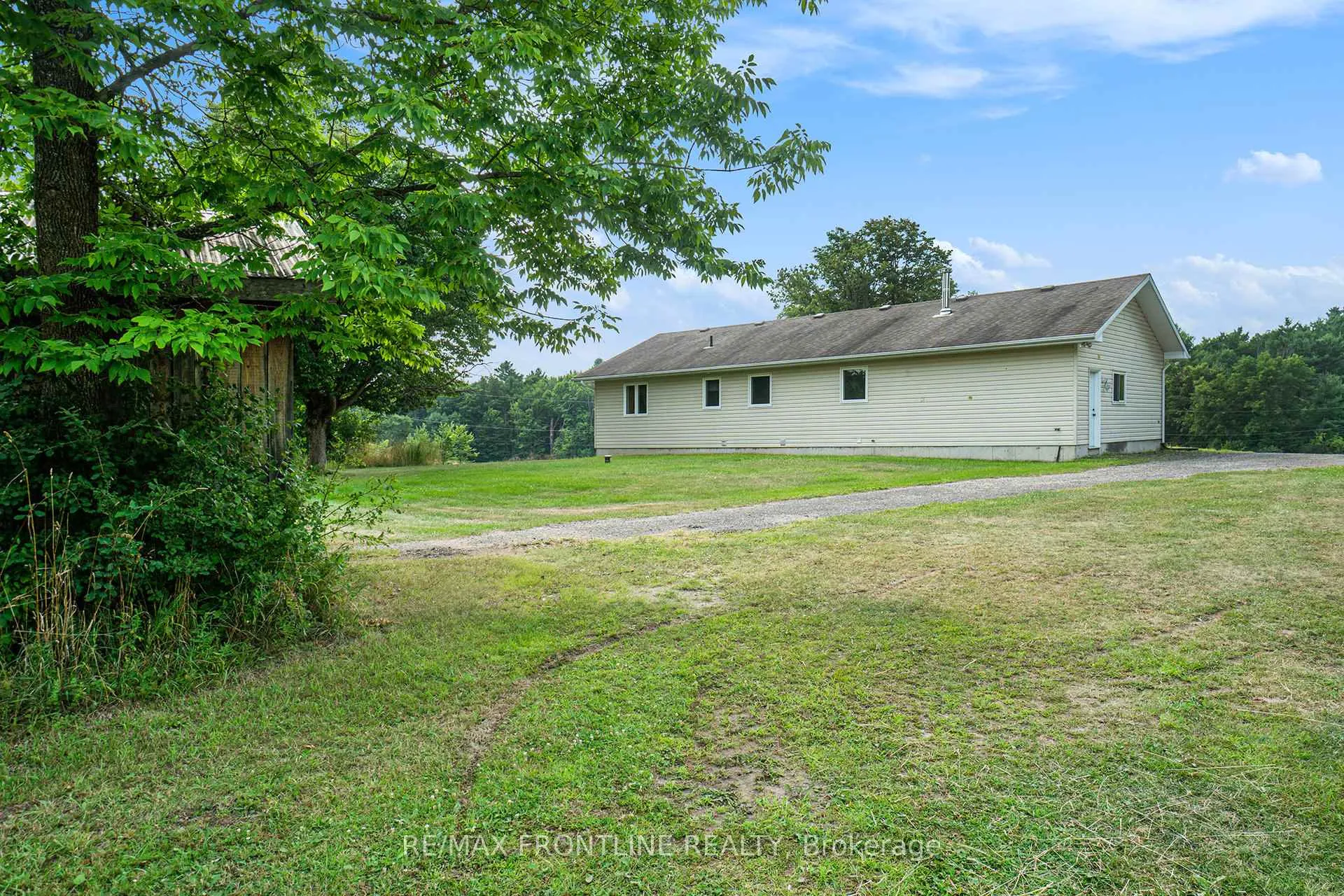 Photo 28 of 20650 Hwy 7, Tay Valley, Bathurst/Burgess & Sherbrooke (Bathurst) Twp — HOMEH