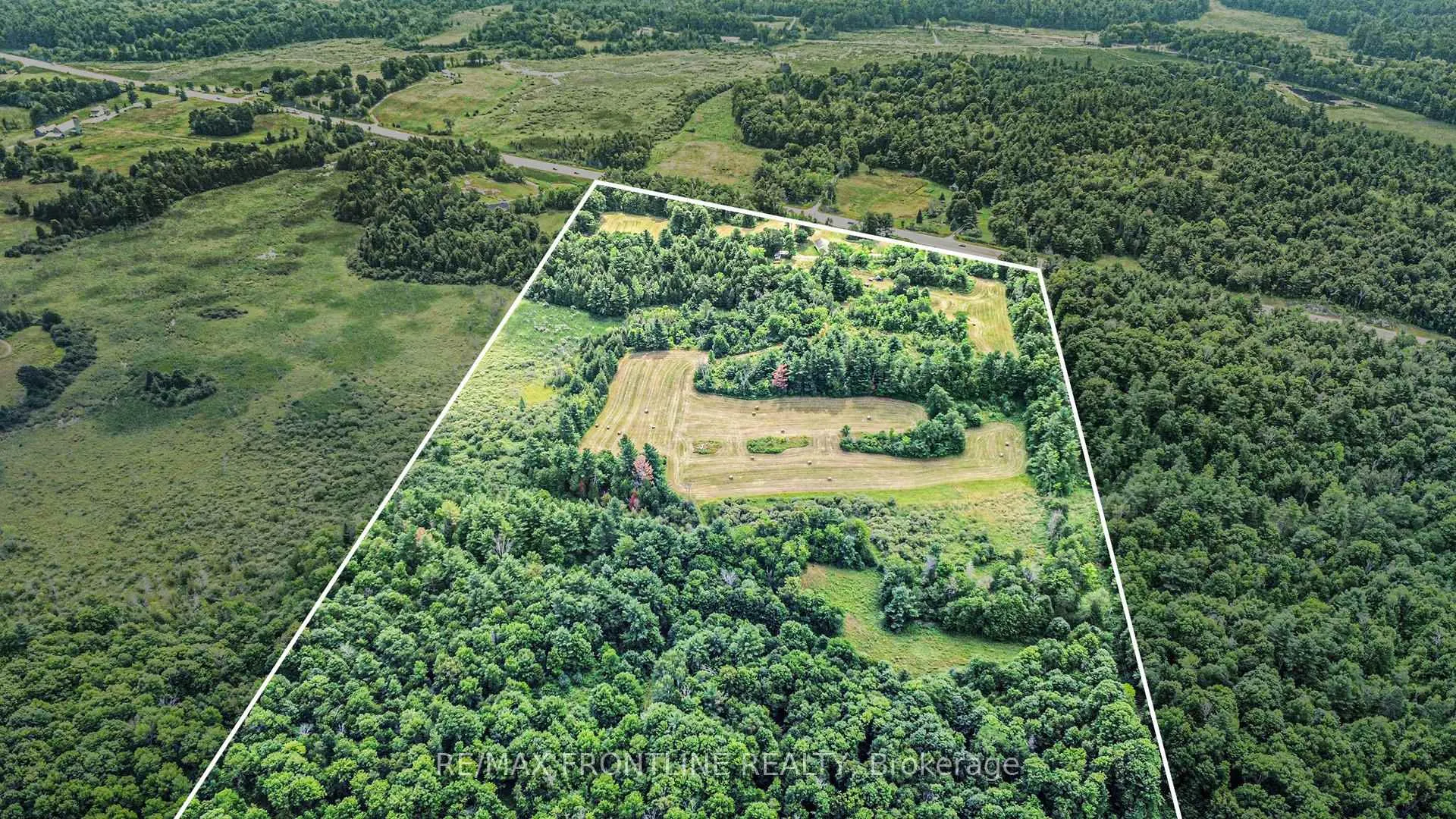 Photo 42 of 20650 Hwy 7, Tay Valley, Bathurst/Burgess & Sherbrooke (Bathurst) Twp — HOMEH