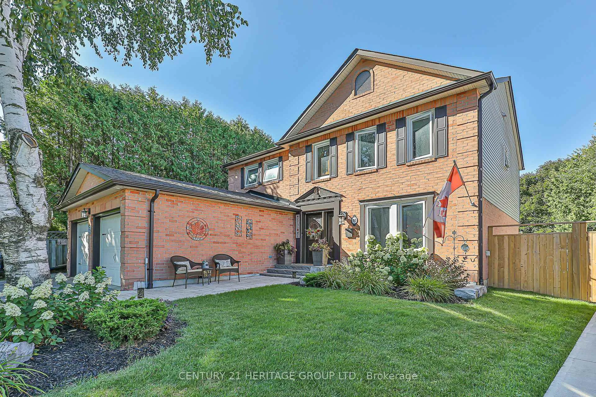 Photo 2 of 40 Albery Crescent, Aurora, Aurora Highlands — HOMEH