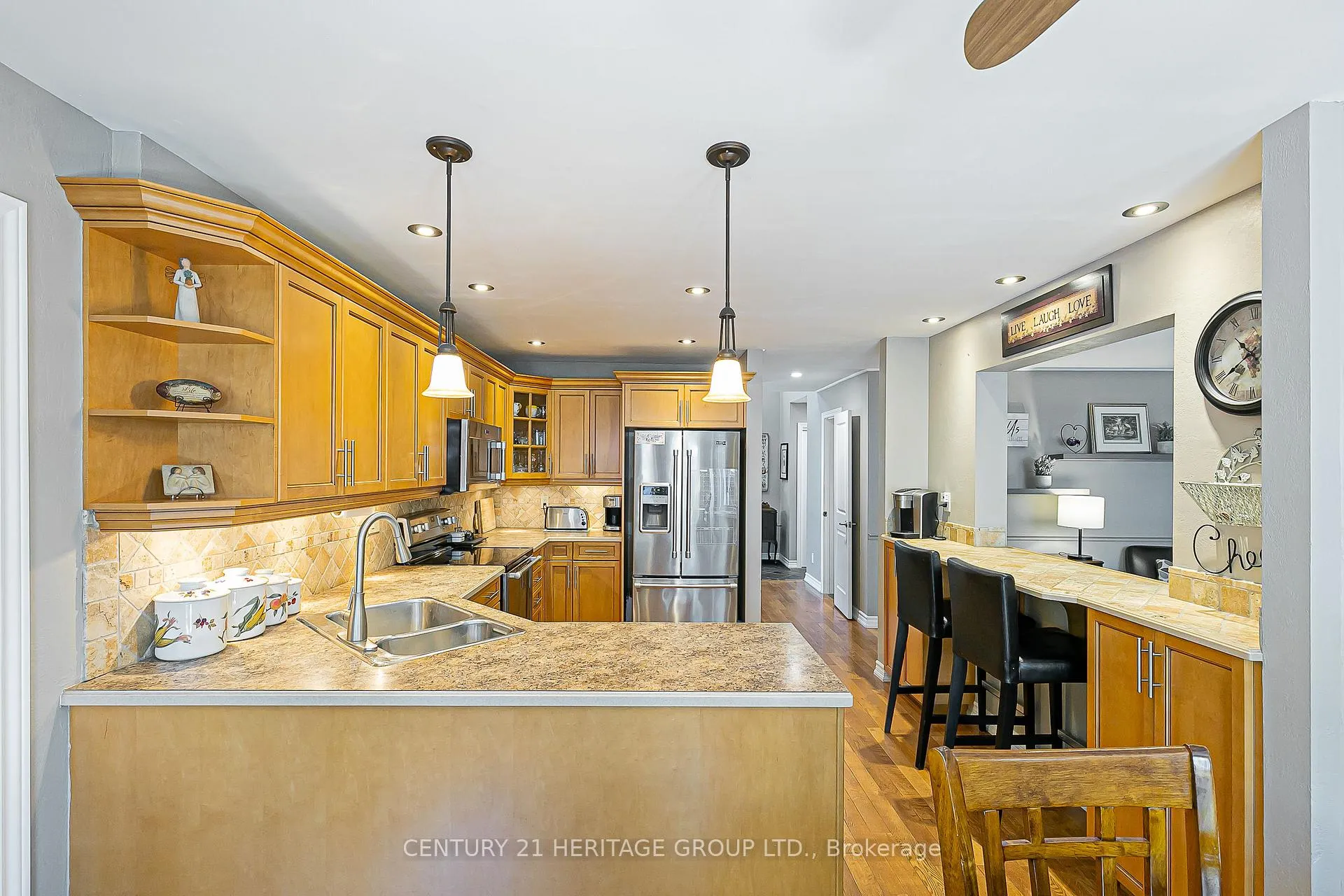 Photo 13 of 40 Albery Crescent, Aurora, Aurora Highlands — HOMEH