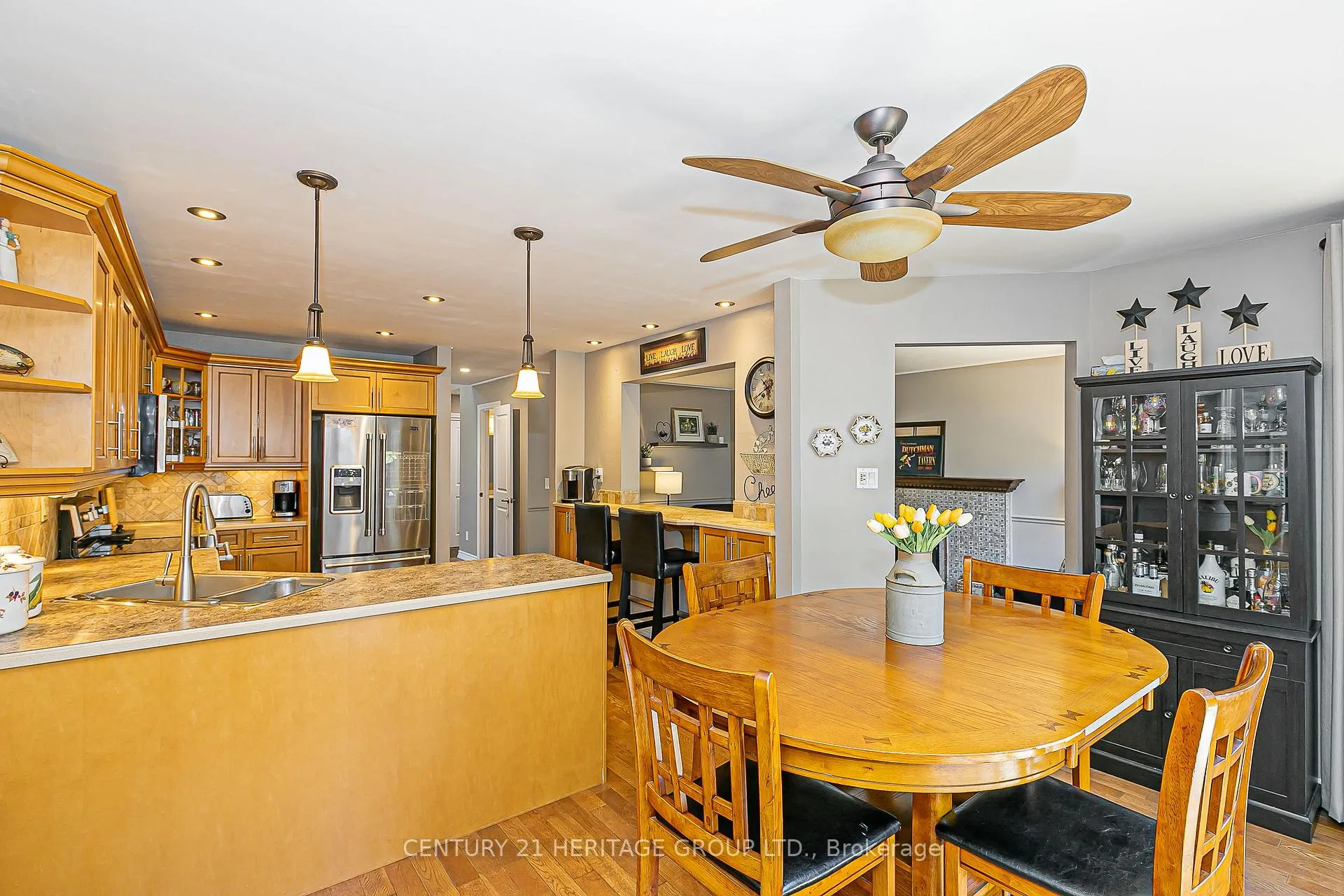 Photo 16 of 40 Albery Crescent, Aurora, Aurora Highlands — HOMEH