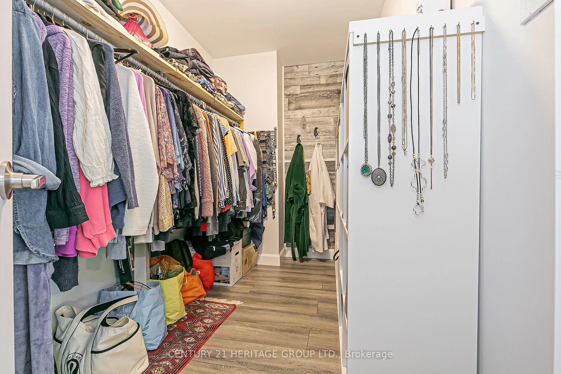 Photo 27 of 40 Albery Crescent, Aurora, Aurora Highlands — HOMEH