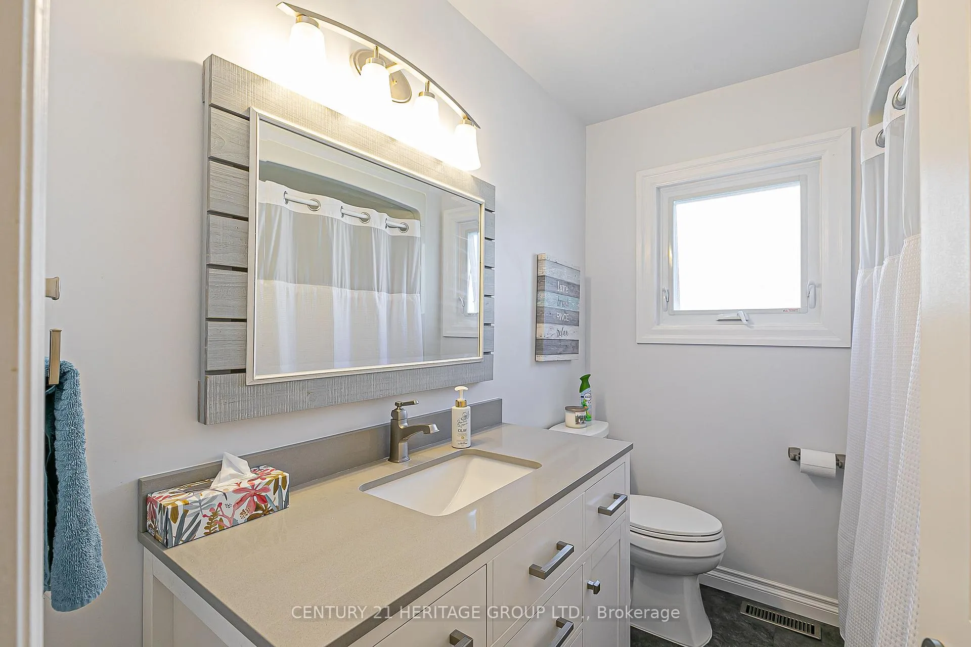 Photo 31 of 40 Albery Crescent, Aurora, Aurora Highlands — HOMEH