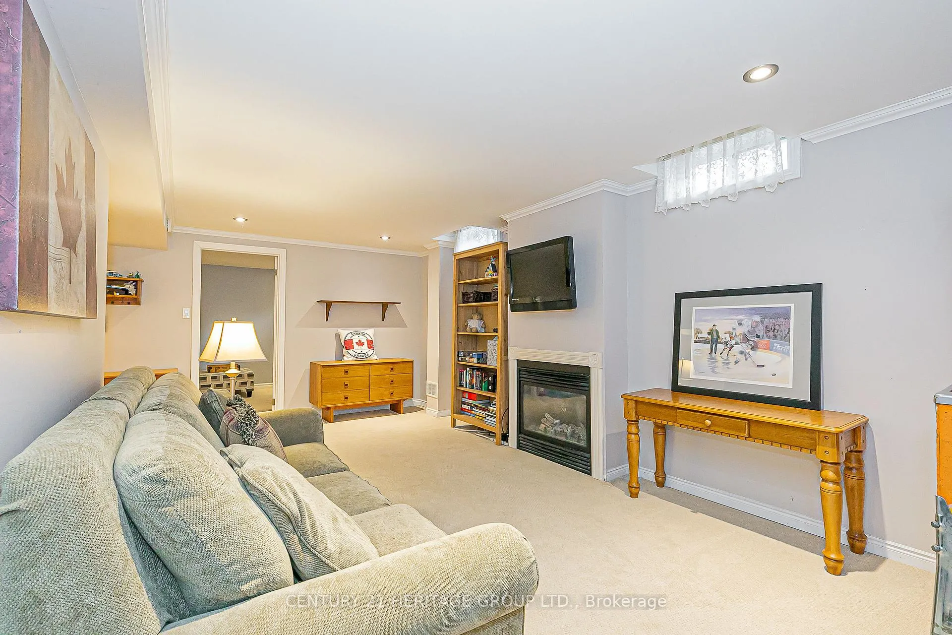 Photo 33 of 40 Albery Crescent, Aurora, Aurora Highlands — HOMEH