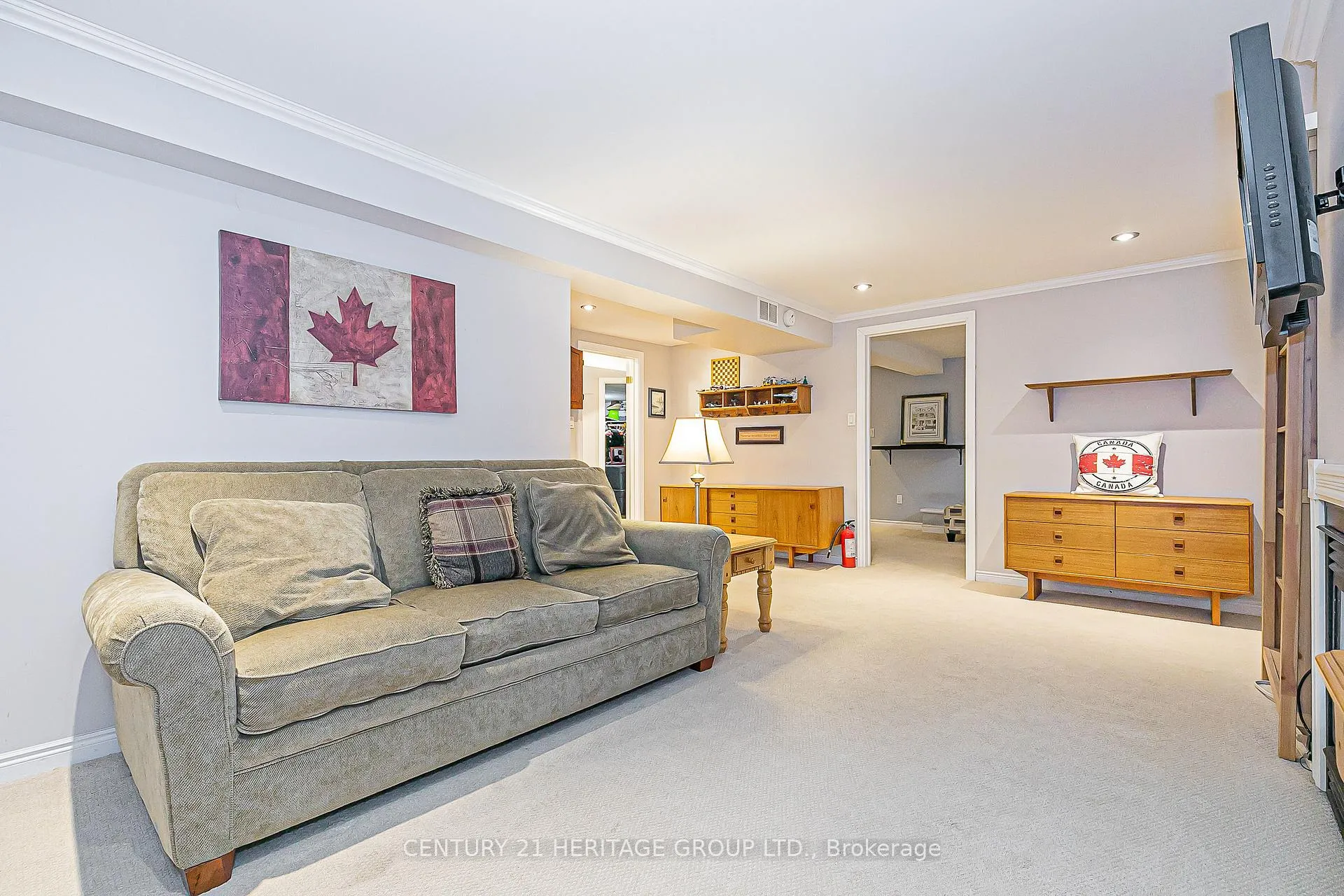 Photo 34 of 40 Albery Crescent, Aurora, Aurora Highlands — HOMEH