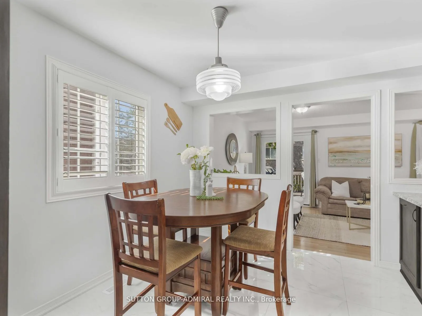 Photo 9 of 185 Foxfield Crescent, Vaughan, Patterson — HOMEH