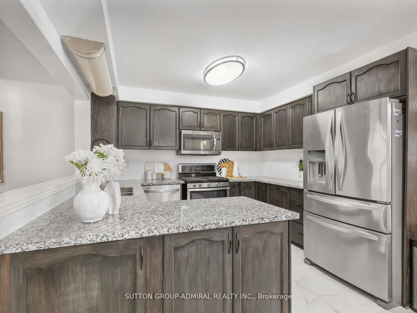Photo 11 of 185 Foxfield Crescent, Vaughan, Patterson — HOMEH