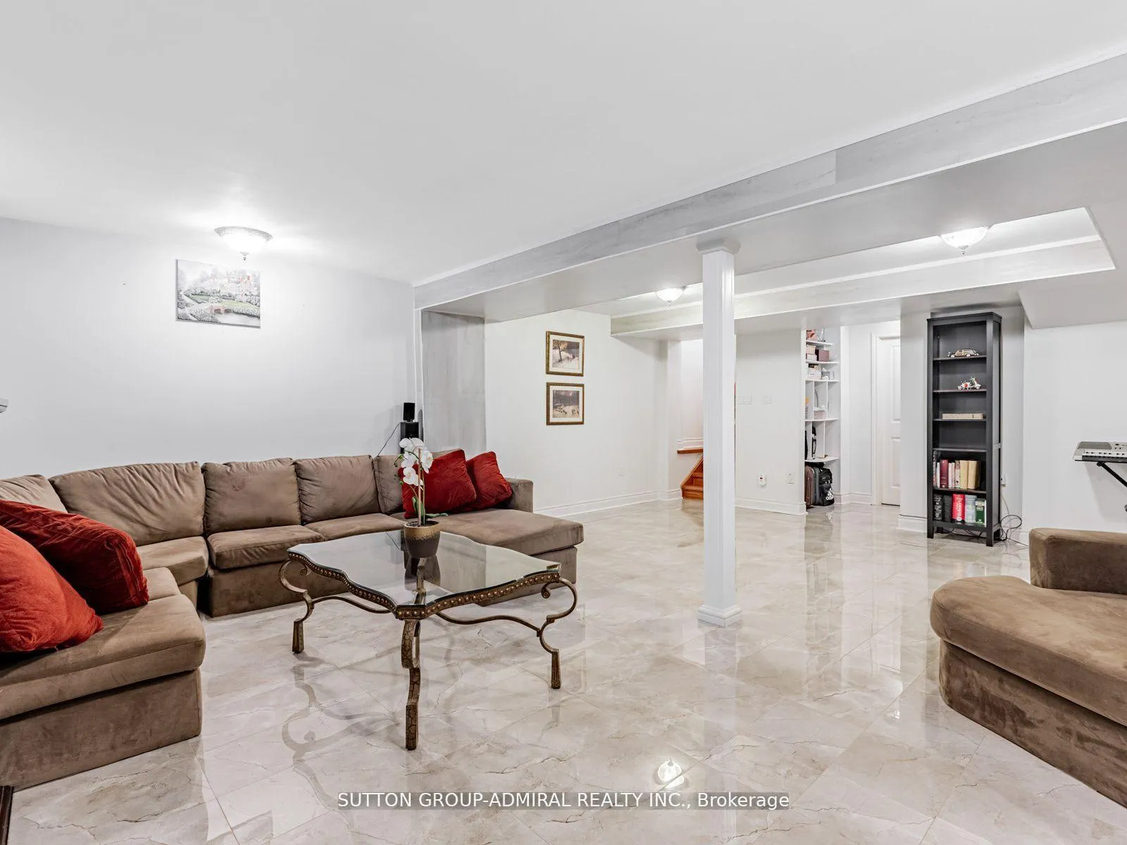 Photo 32 of 185 Foxfield Crescent, Vaughan, Patterson — HOMEH