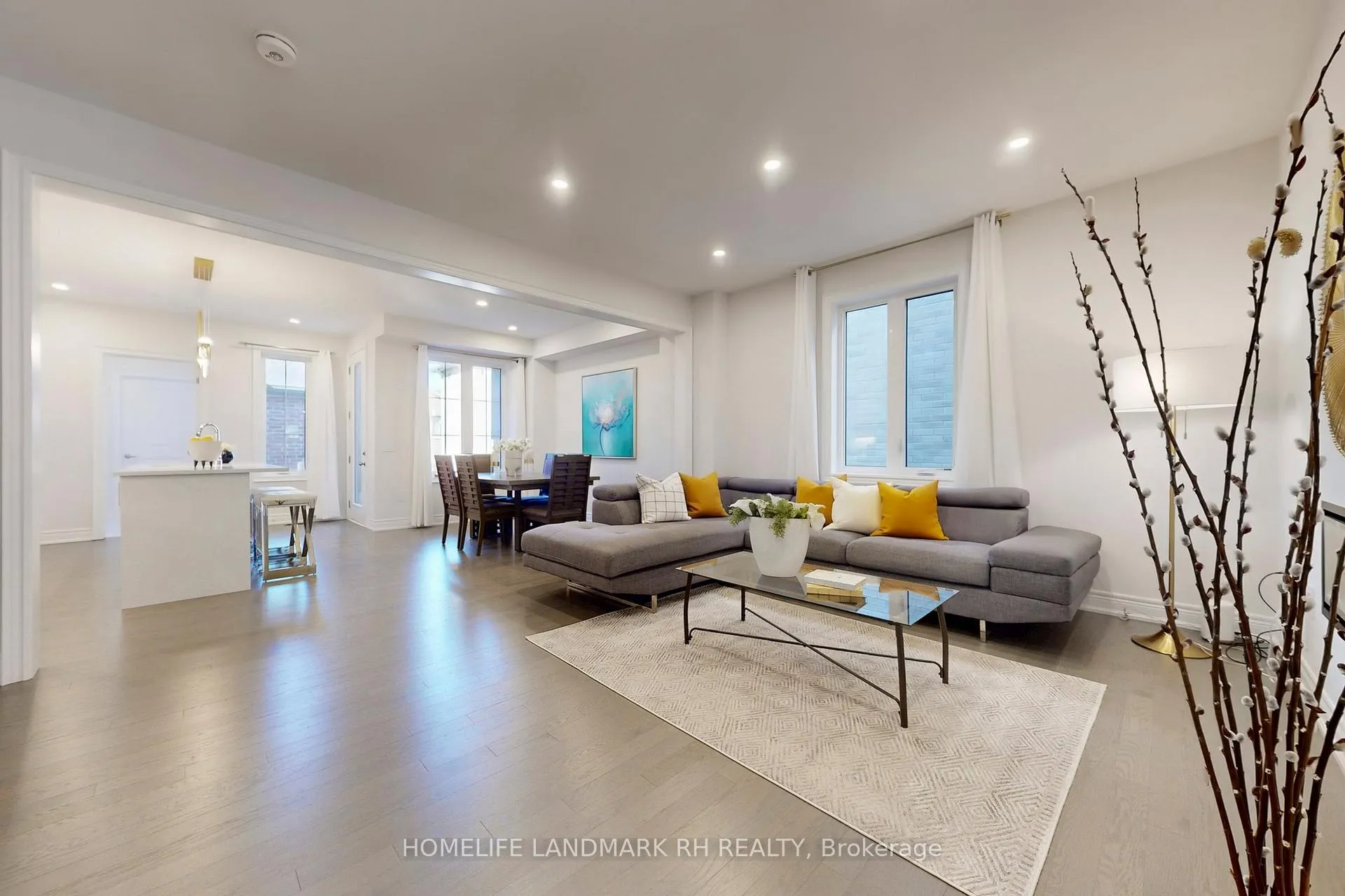 Photo 11 of 25 John Rolph Street, Markham, Cornell — HOMEH