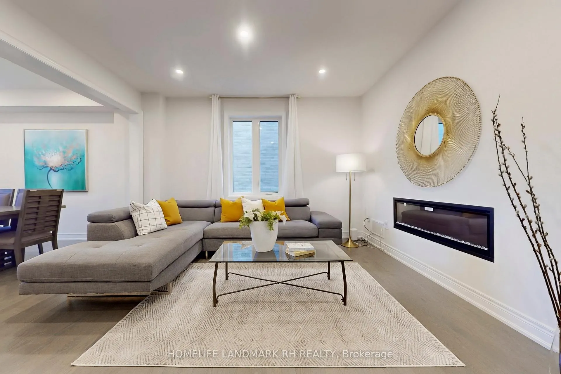 Photo 12 of 25 John Rolph Street, Markham, Cornell — HOMEH