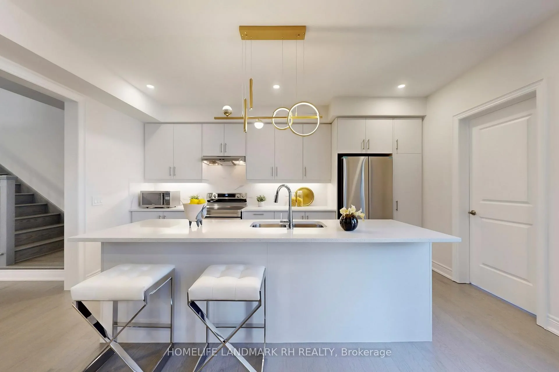 Photo 17 of 25 John Rolph Street, Markham, Cornell — HOMEH