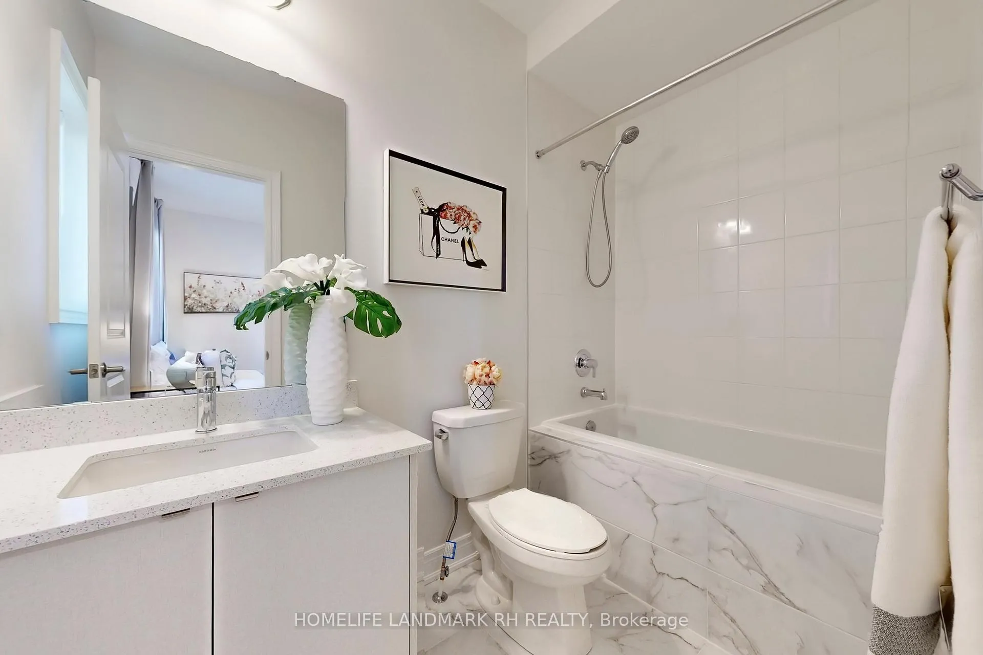 Photo 32 of 25 John Rolph Street, Markham, Cornell — HOMEH