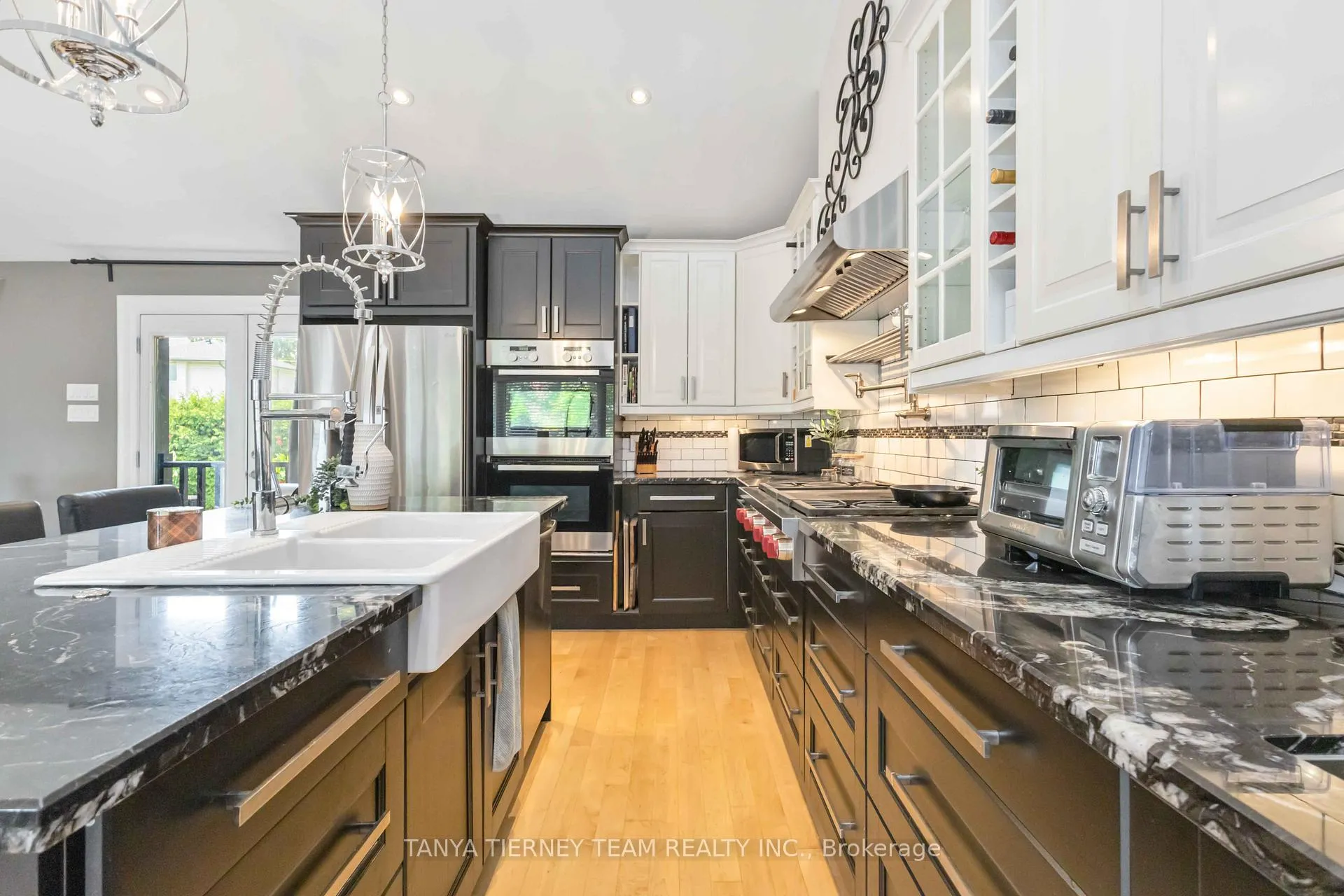 Photo 21 of 54 Montgomery Avenue, Whitby, Brooklin — HOMEH