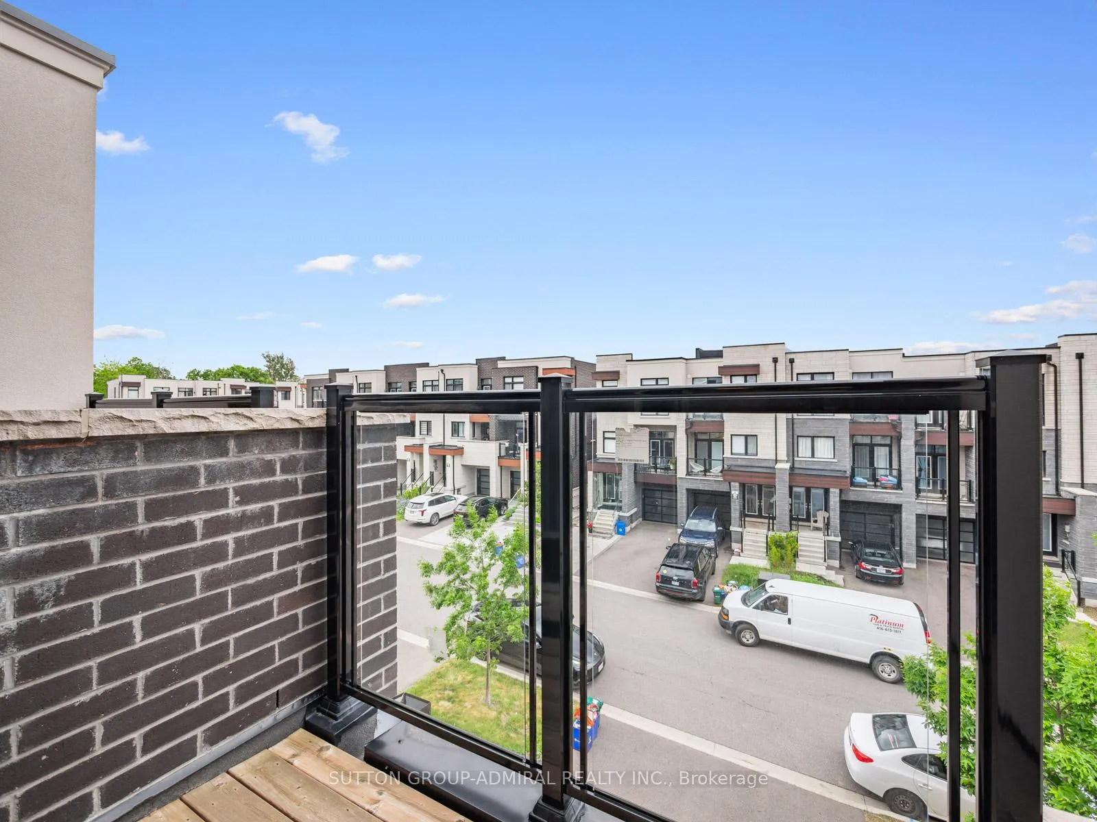 Photo 19 of 10 Golden Trail, Vaughan, Patterson — HOMEH