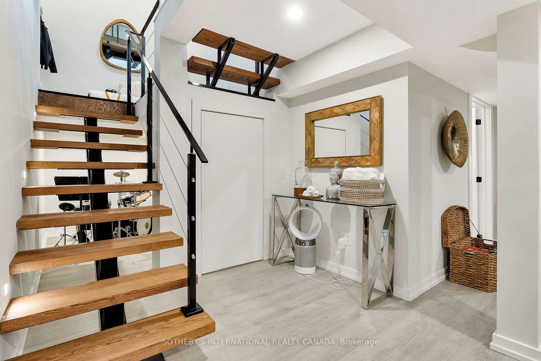 Photo 27 of 173 South Belair Drive, Vaughan, Sonoma Heights — HOMEH