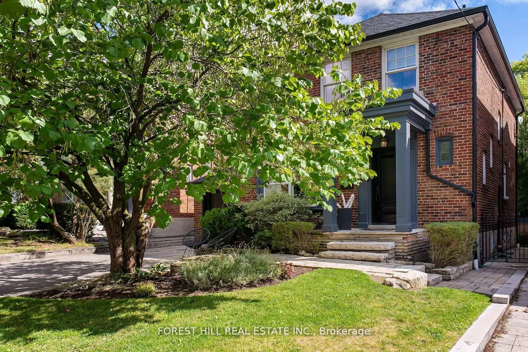Photo 3 of 9 Peveril Hill S, Toronto, Humewood-Cedarvale — HOMEH
