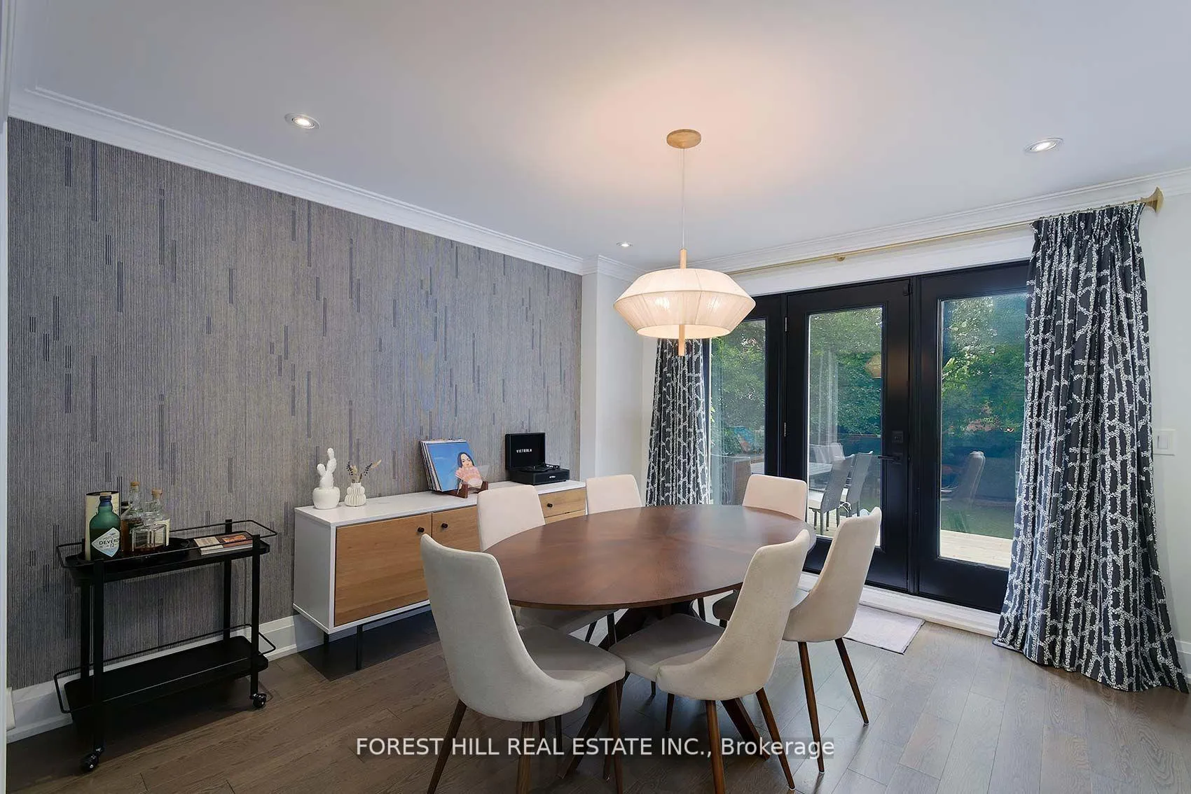 Photo 18 of 9 Peveril Hill S, Toronto, Humewood-Cedarvale — HOMEH