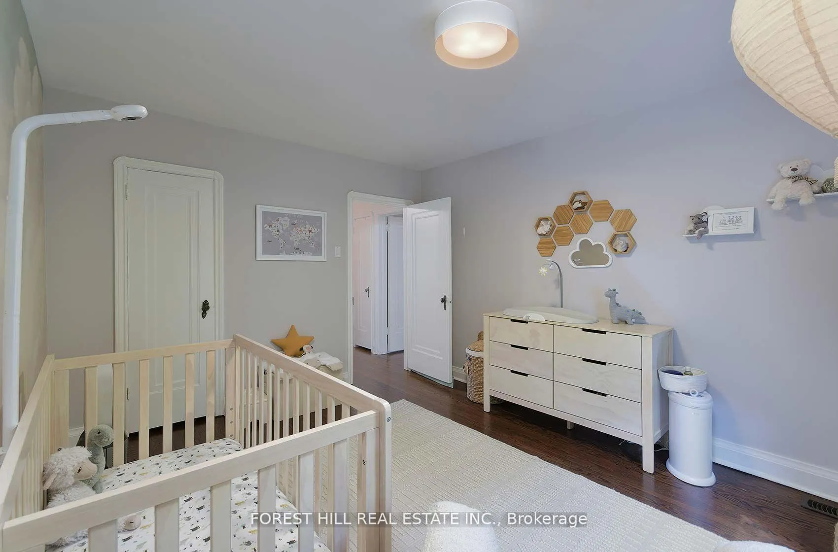 Photo 27 of 9 Peveril Hill S, Toronto, Humewood-Cedarvale — HOMEH
