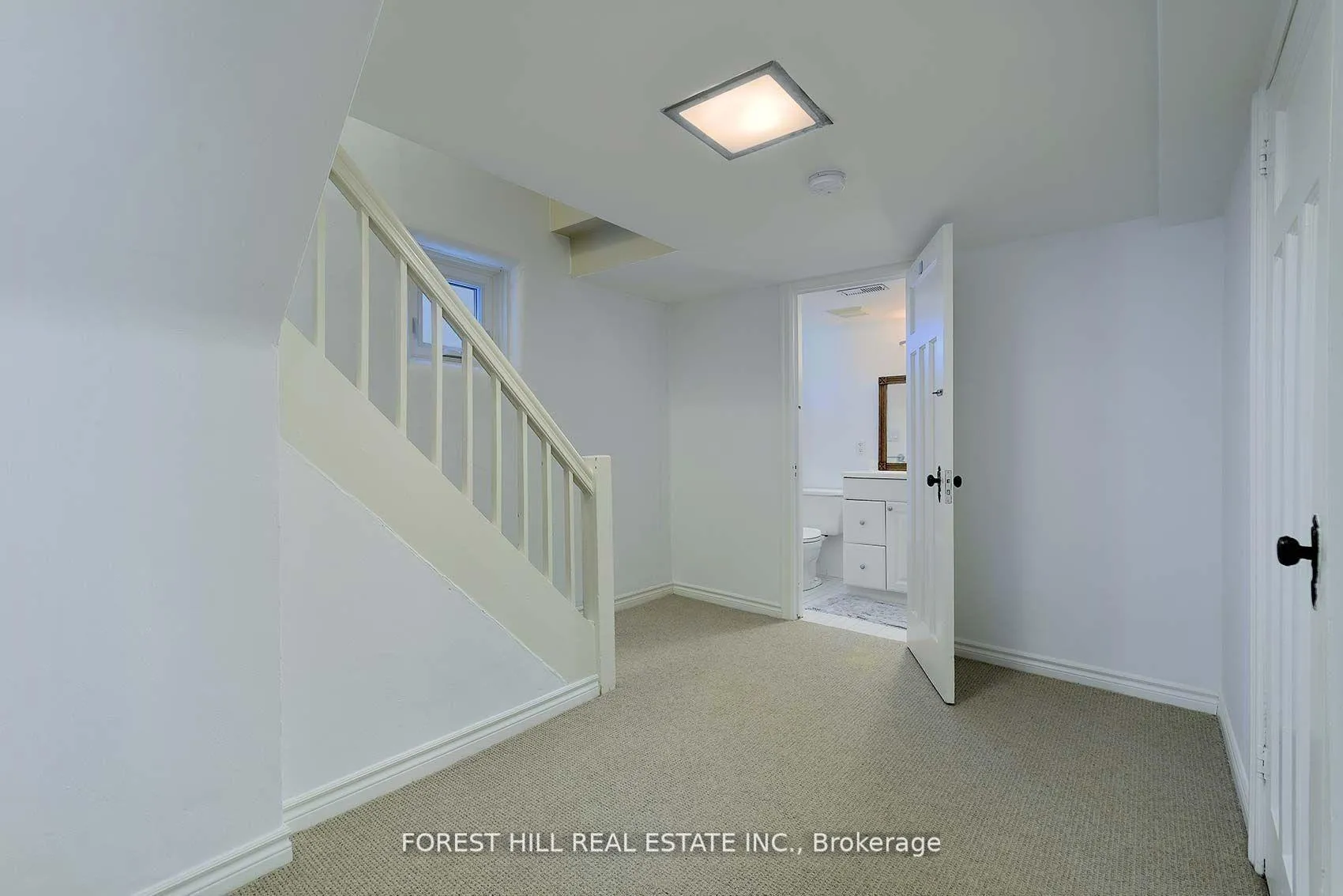 Photo 31 of 9 Peveril Hill S, Toronto, Humewood-Cedarvale — HOMEH