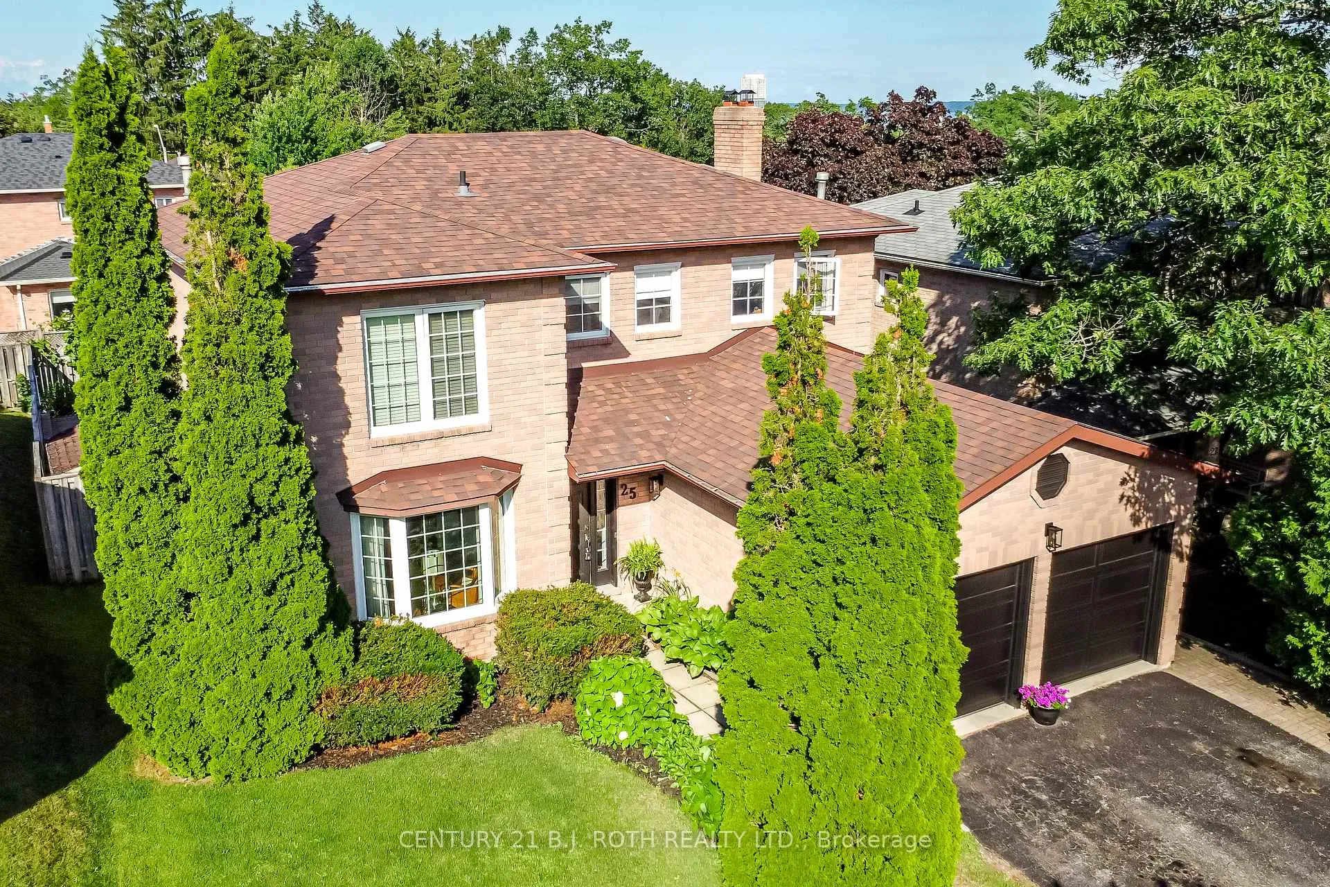 Photo 1 of 25 Keats Drive, Barrie, Letitia Heights — HOMEH