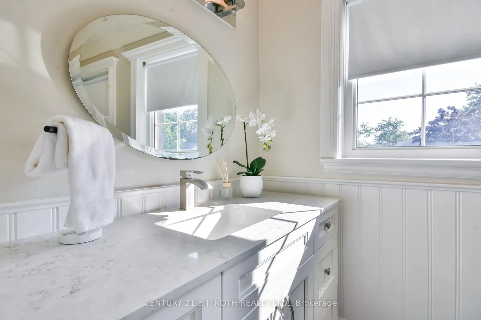 Photo 25 of 25 Keats Drive, Barrie, Letitia Heights — HOMEH